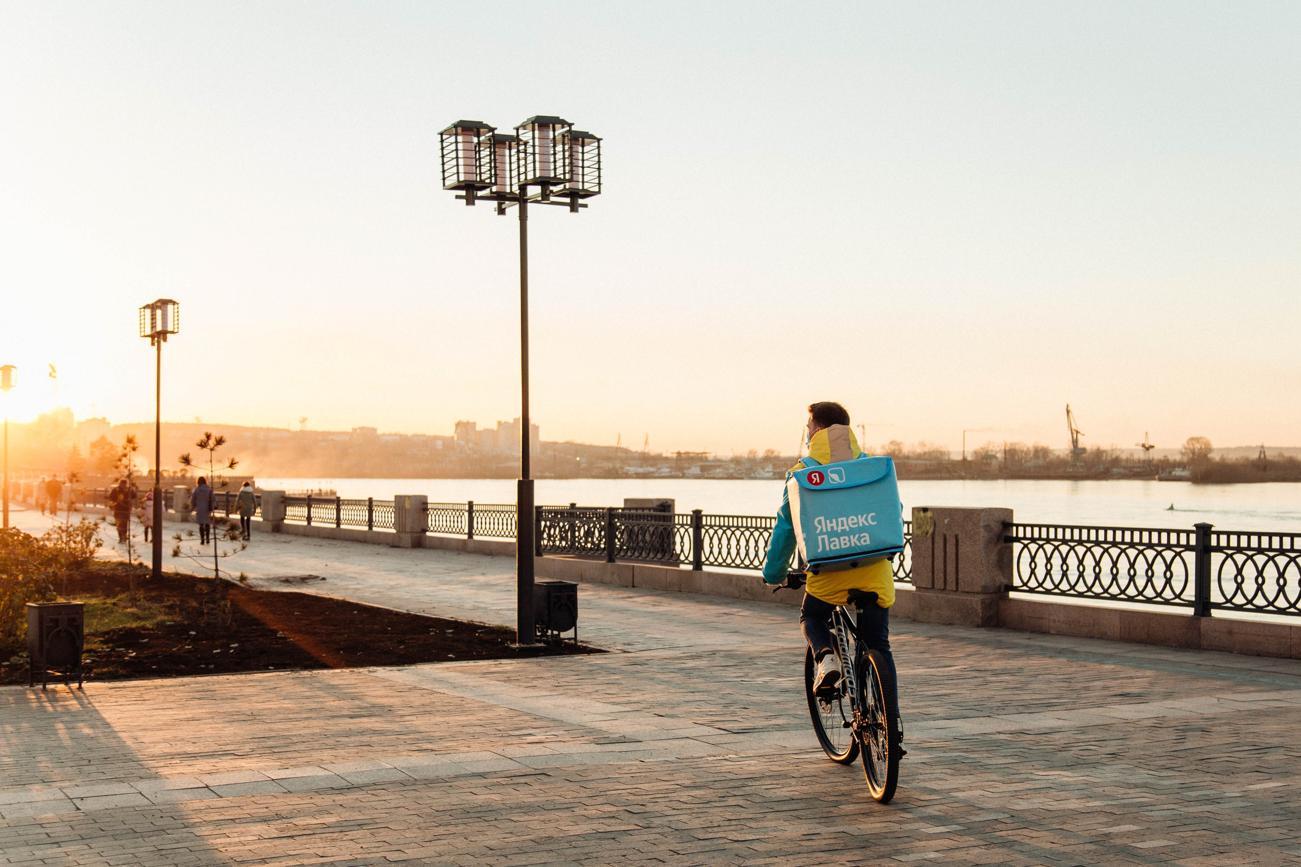 Яндекс. Лавка. Фотограф Анна Чернигова