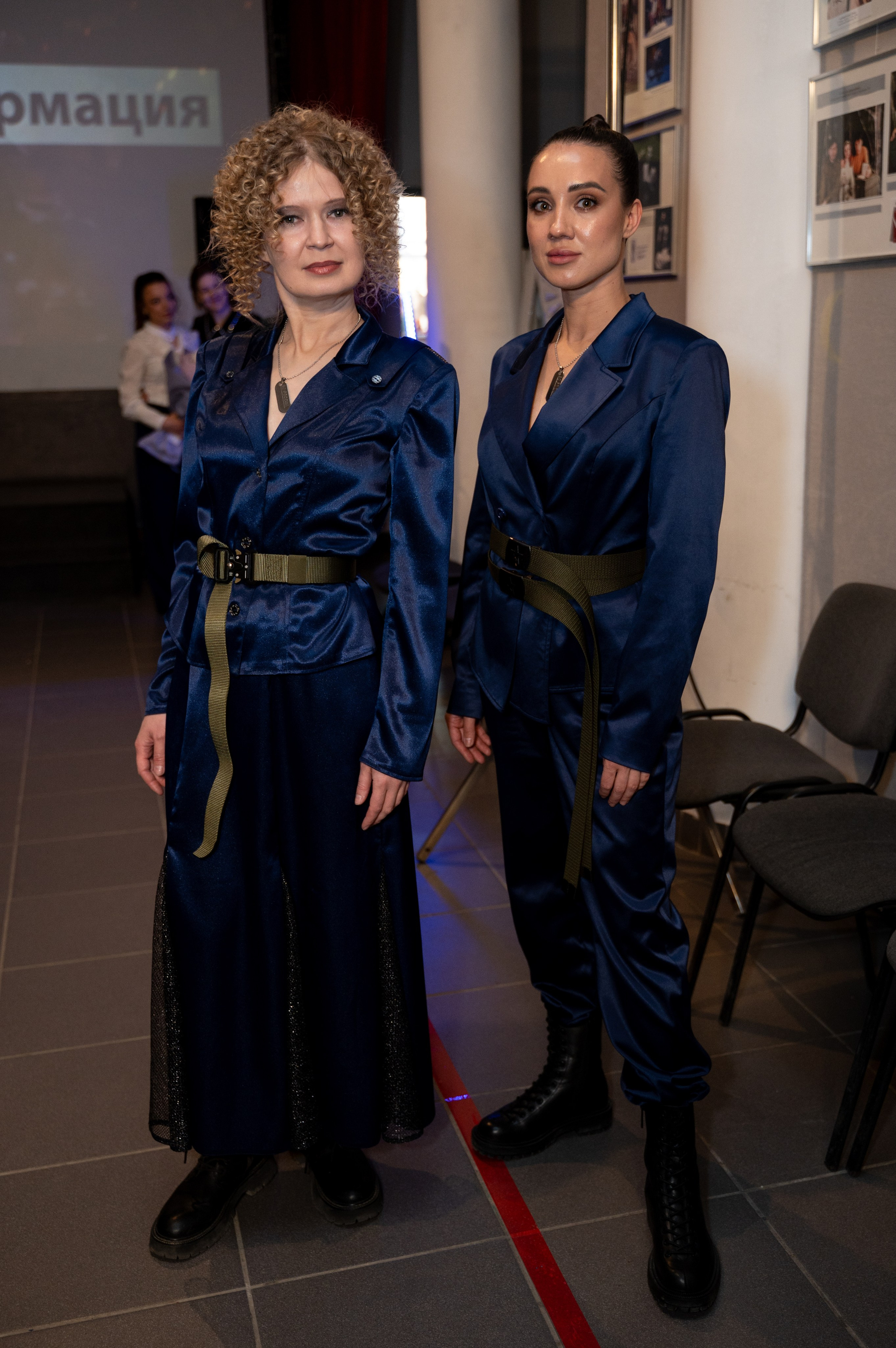 Закрытый показ милитари «Своя трансформация» дизайнера Юлии Бойченко | 24.04.2025. Фотограф в Омске Елизавета Кириллова