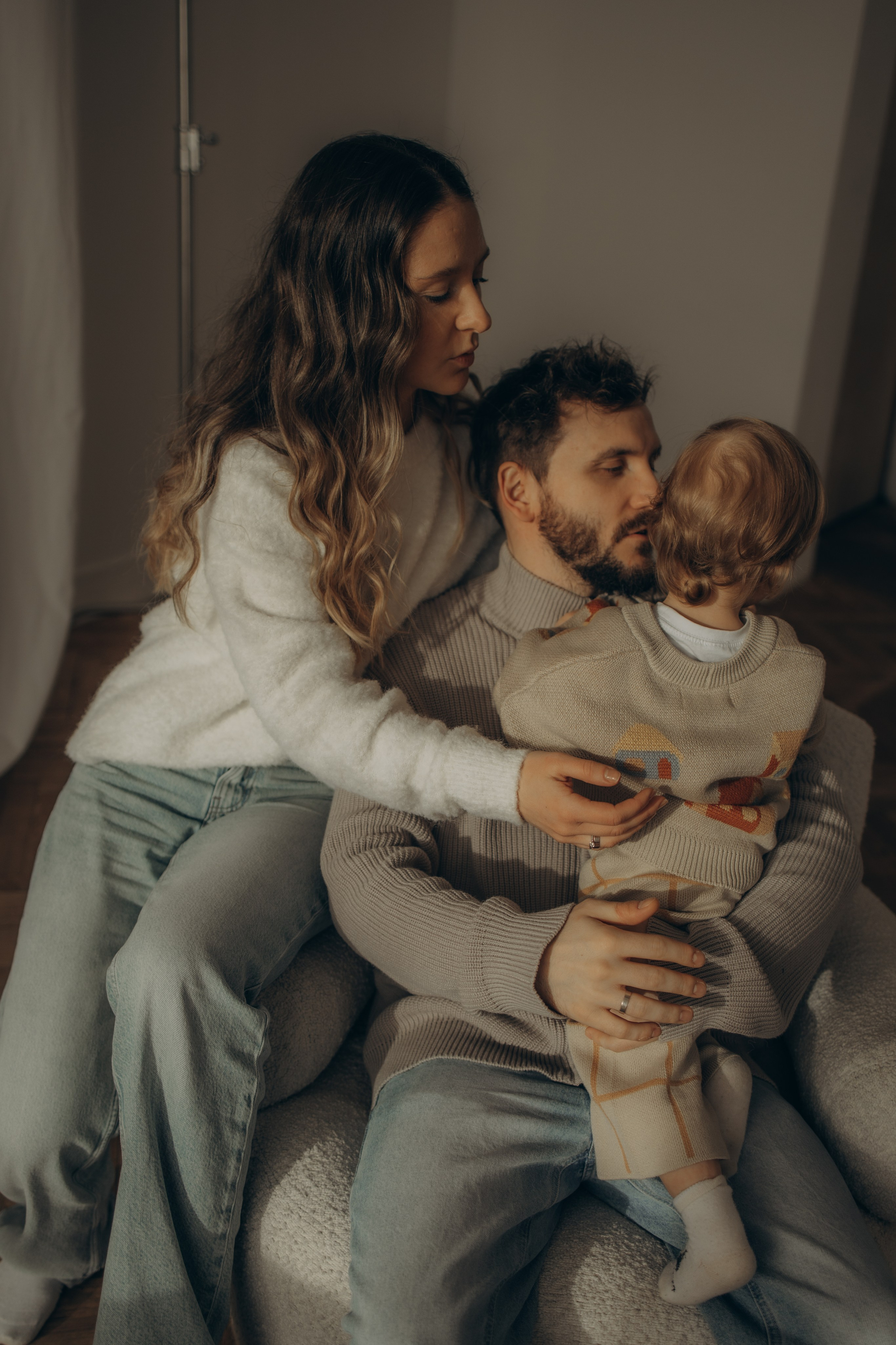 Оля, Дима и Ярик. Фотокарточки о вас и о большой любви!