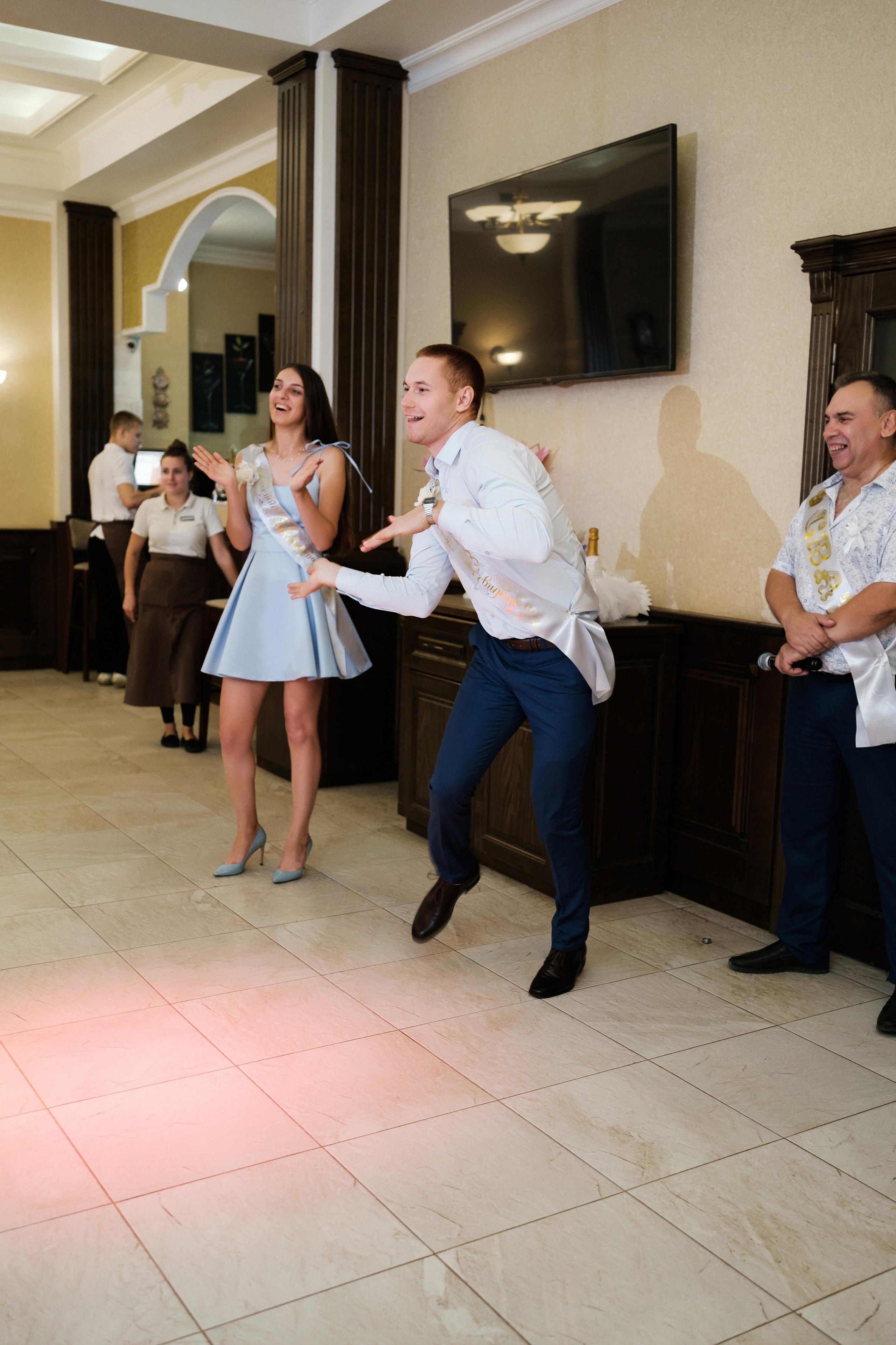 Виктор и Анна. Свадебный фотограф | репортаж | праздники | крещение