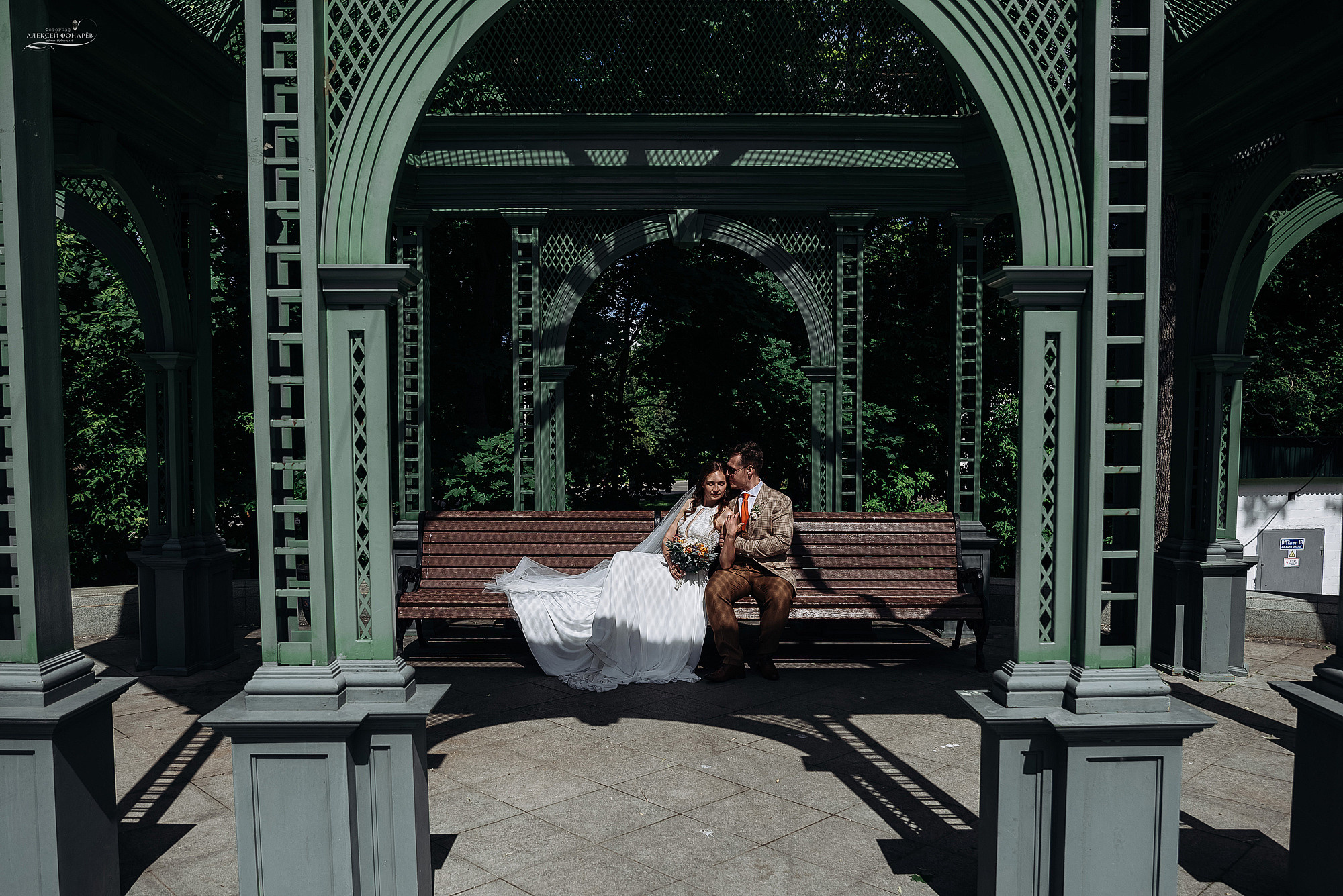 В объятиях любимого мужчины