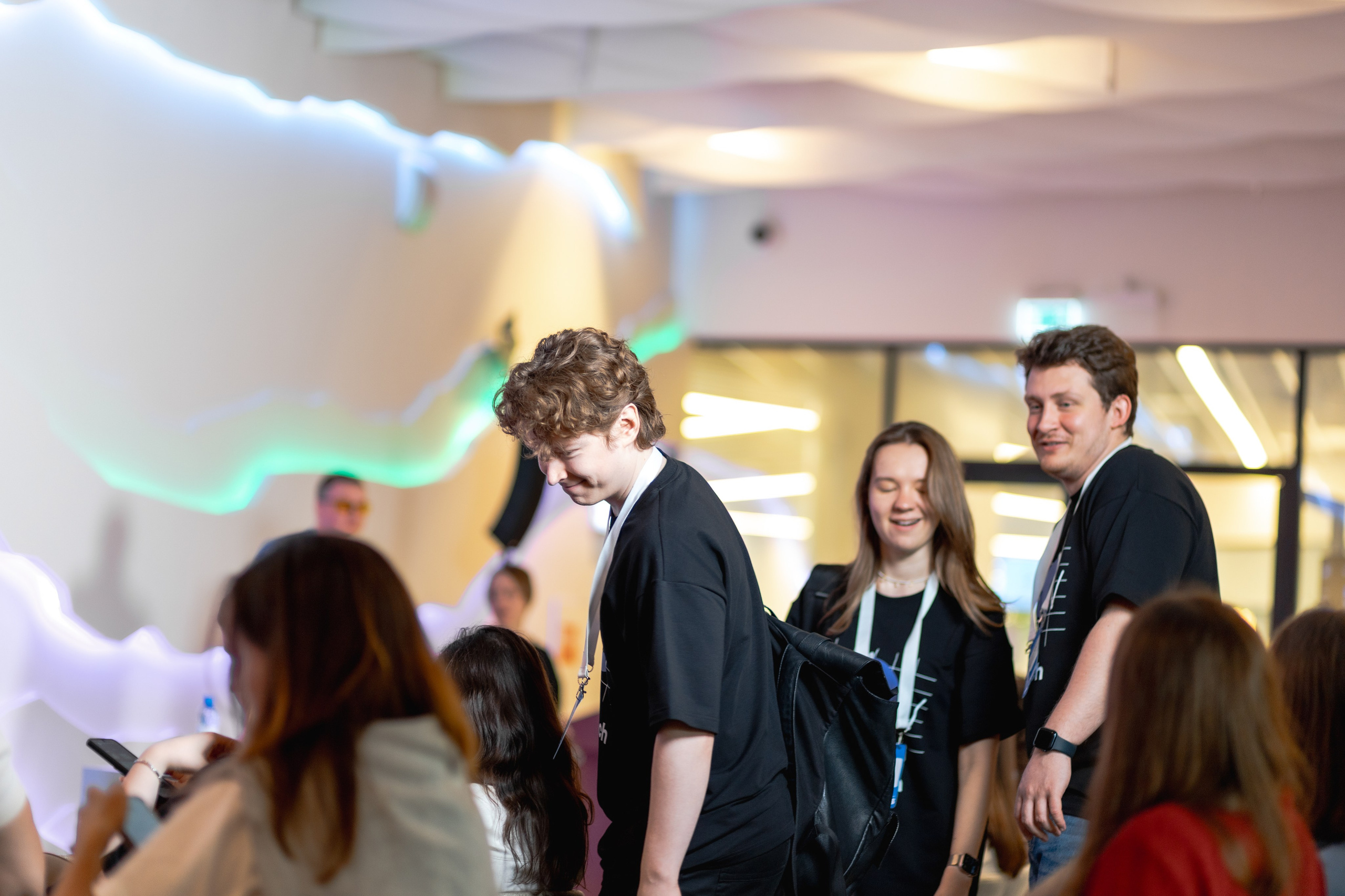 Aha! — 29–30 мая 2025. Фотобанк Матемаркетинг