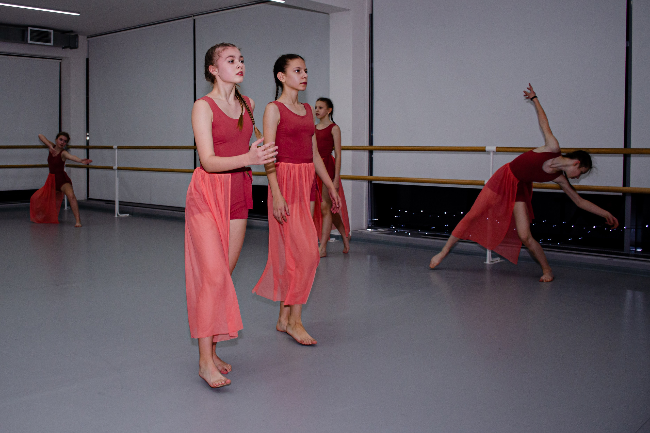 Балет, танец (концерты, уроки, репетиции, закулисье танцующих детей и взрослых). Портретный и репортажный фотограф в Санкт-Петербурге Варвара Жукова