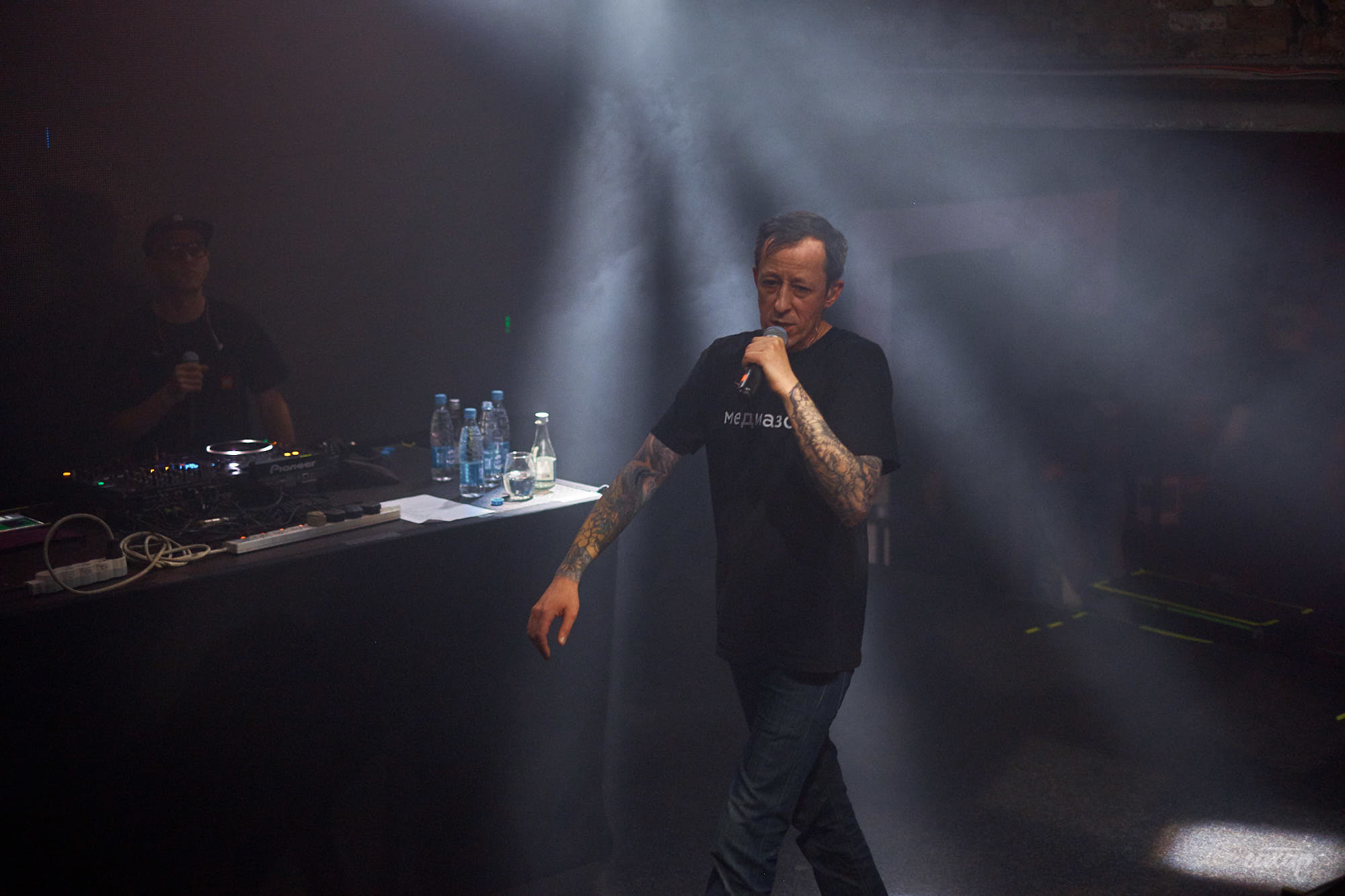 Кровосток, фото с концерта. Фотограф в Екатеринбурге Юра Сахар. Профессиональный фотограф в Екатеринбурге Юра Сахар