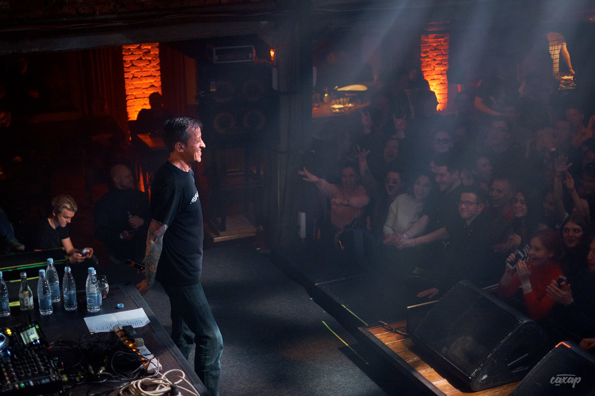 Кровосток, фото с концерта. Фотограф в Екатеринбурге Юра Сахар. Профессиональный фотограф в Екатеринбурге Юра Сахар