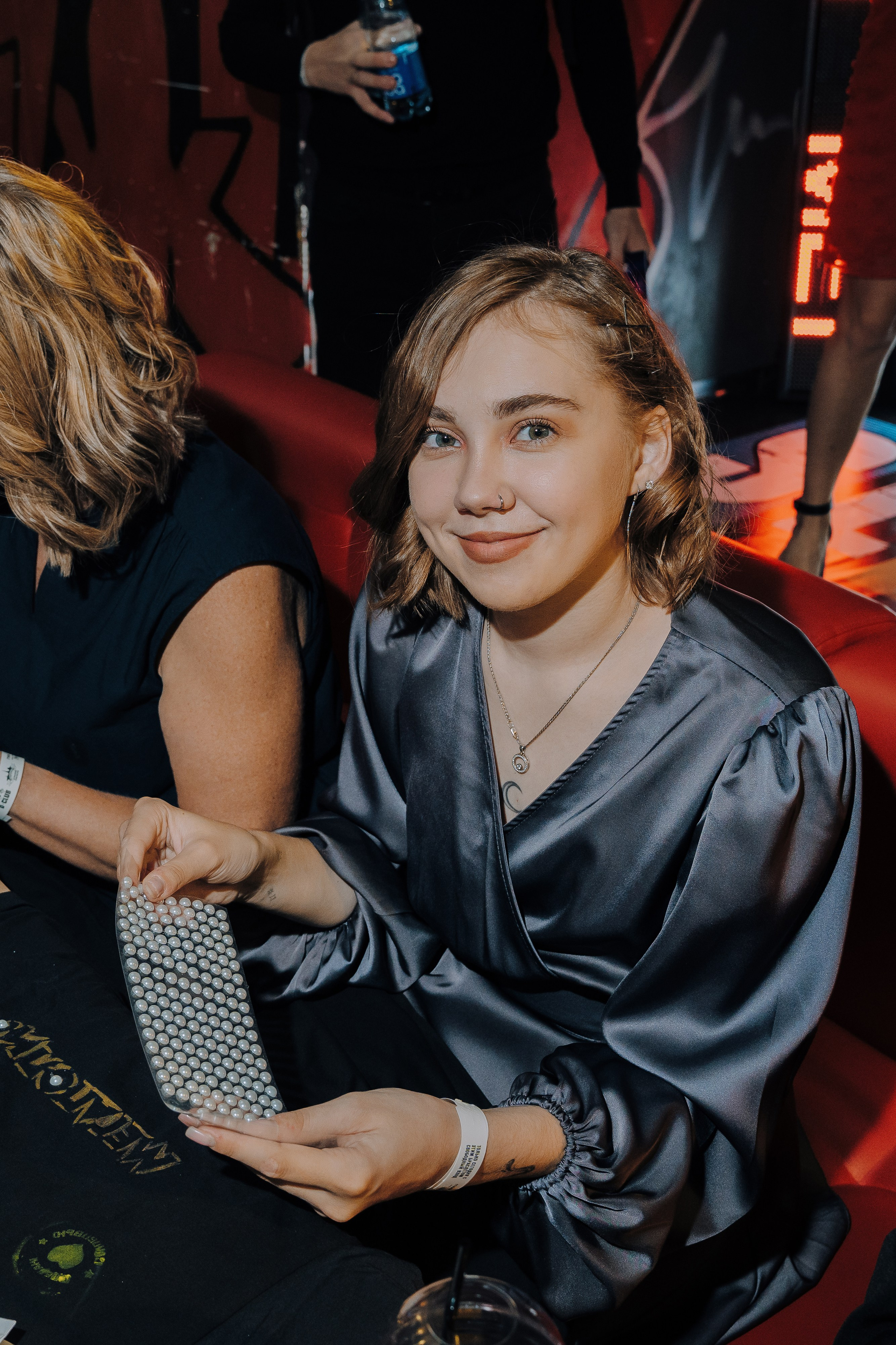 20 ЛЕТ МЕГАПОЛИС ЧЕЛЯБИНСК ХЕДЛАЙНЕР ЕЛКА. Репортажный фотограф Зуев Роман г. Челябинск