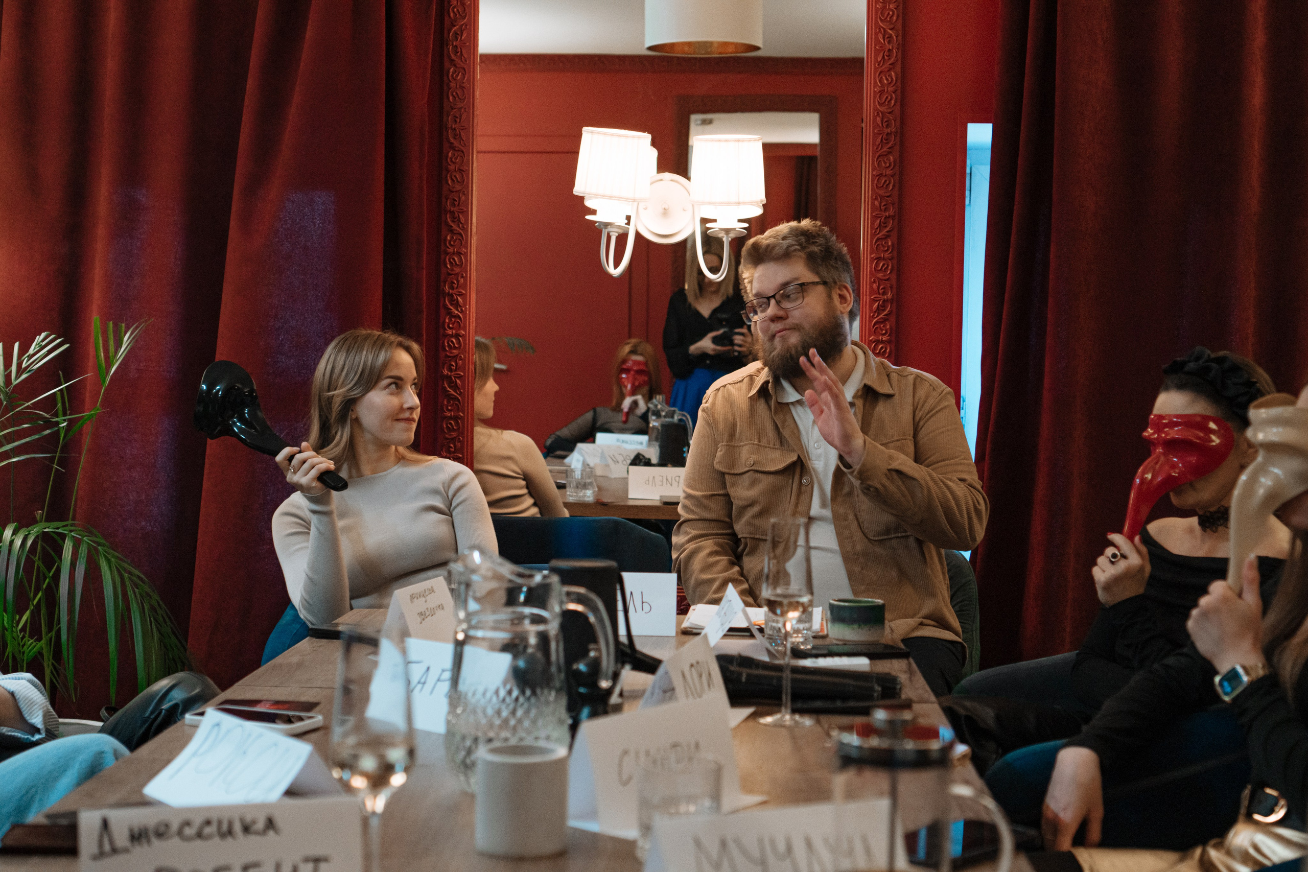 Мафия. Бар FINCH. ЖЕНСКИЙ КЛУБ LAXMI. Портретный фотограф в Санкт-Петербурге Дмитриева Наталия