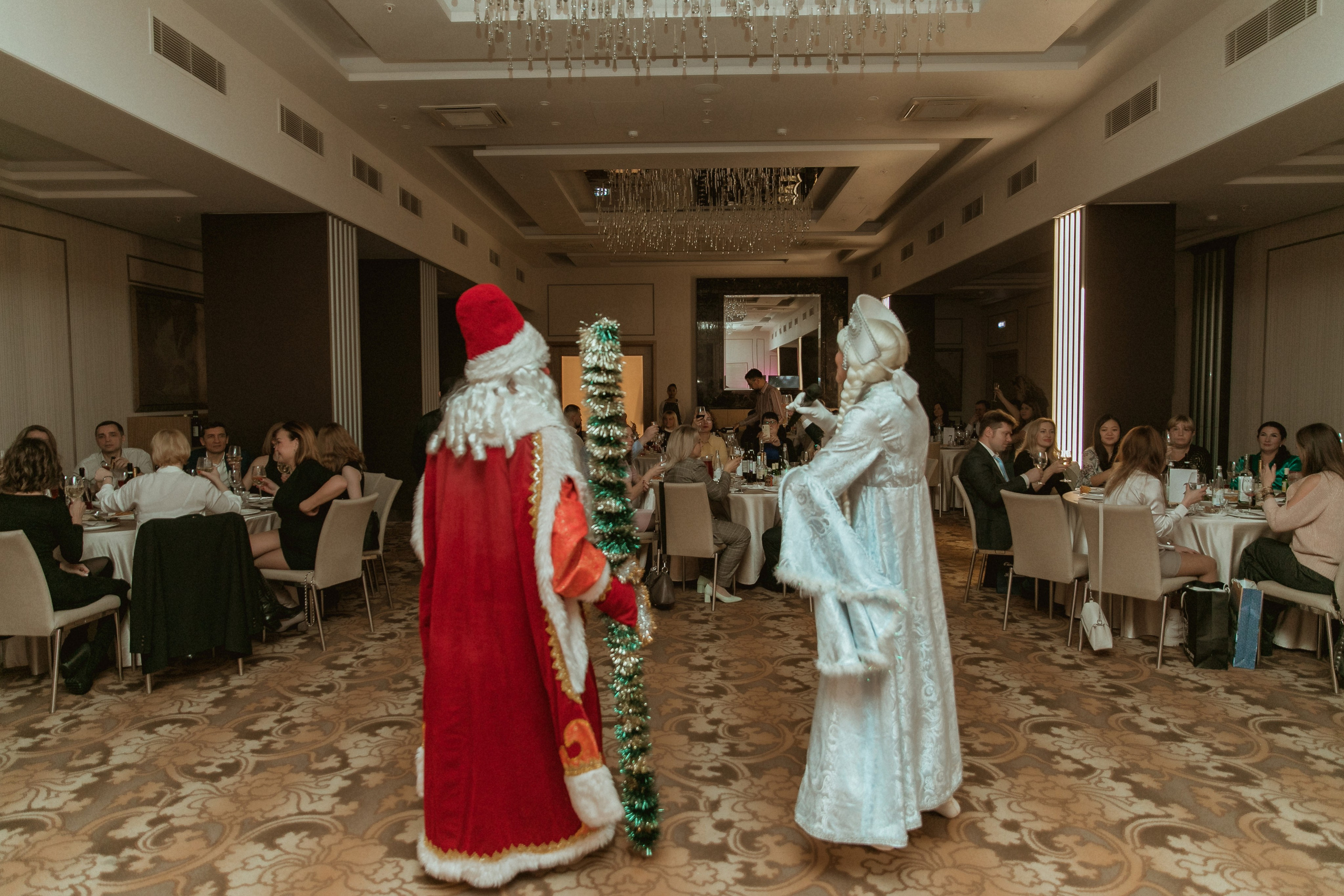 Фотограф на корпоратив. Фотограф, видеограф на свадьбу в Москве Никита Назаров