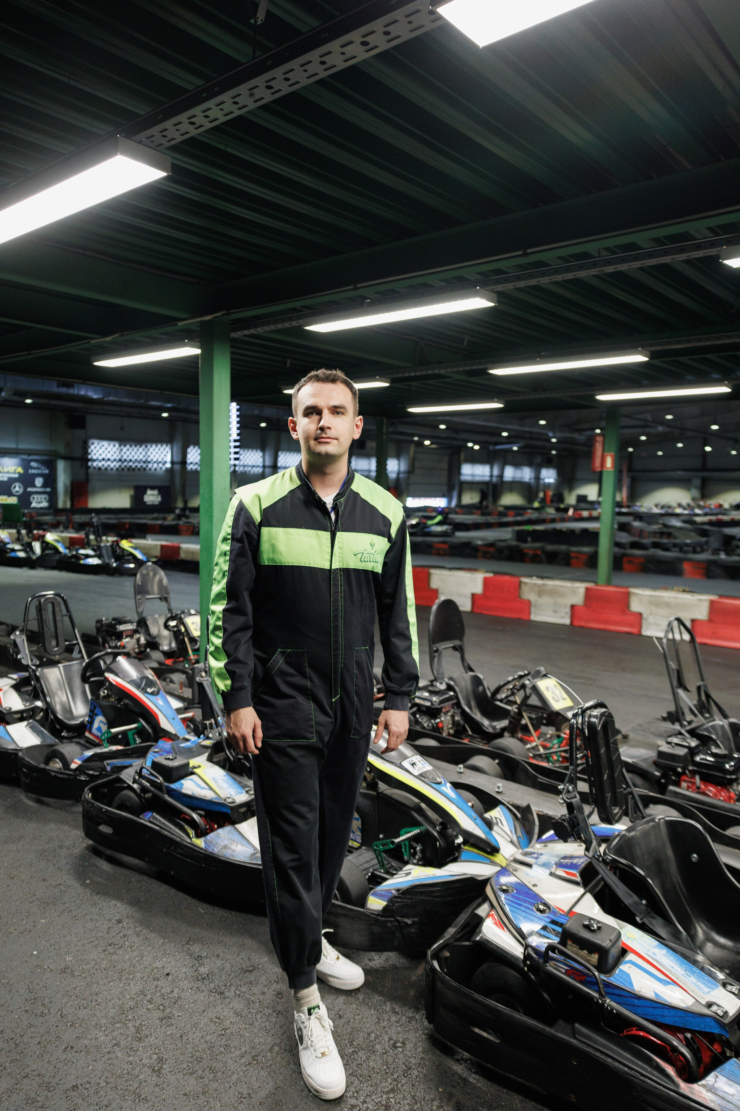 Turba karting hall — корпоративные соревнования. Контент для бизнеса в Екатеринбурге Полдень Медиа