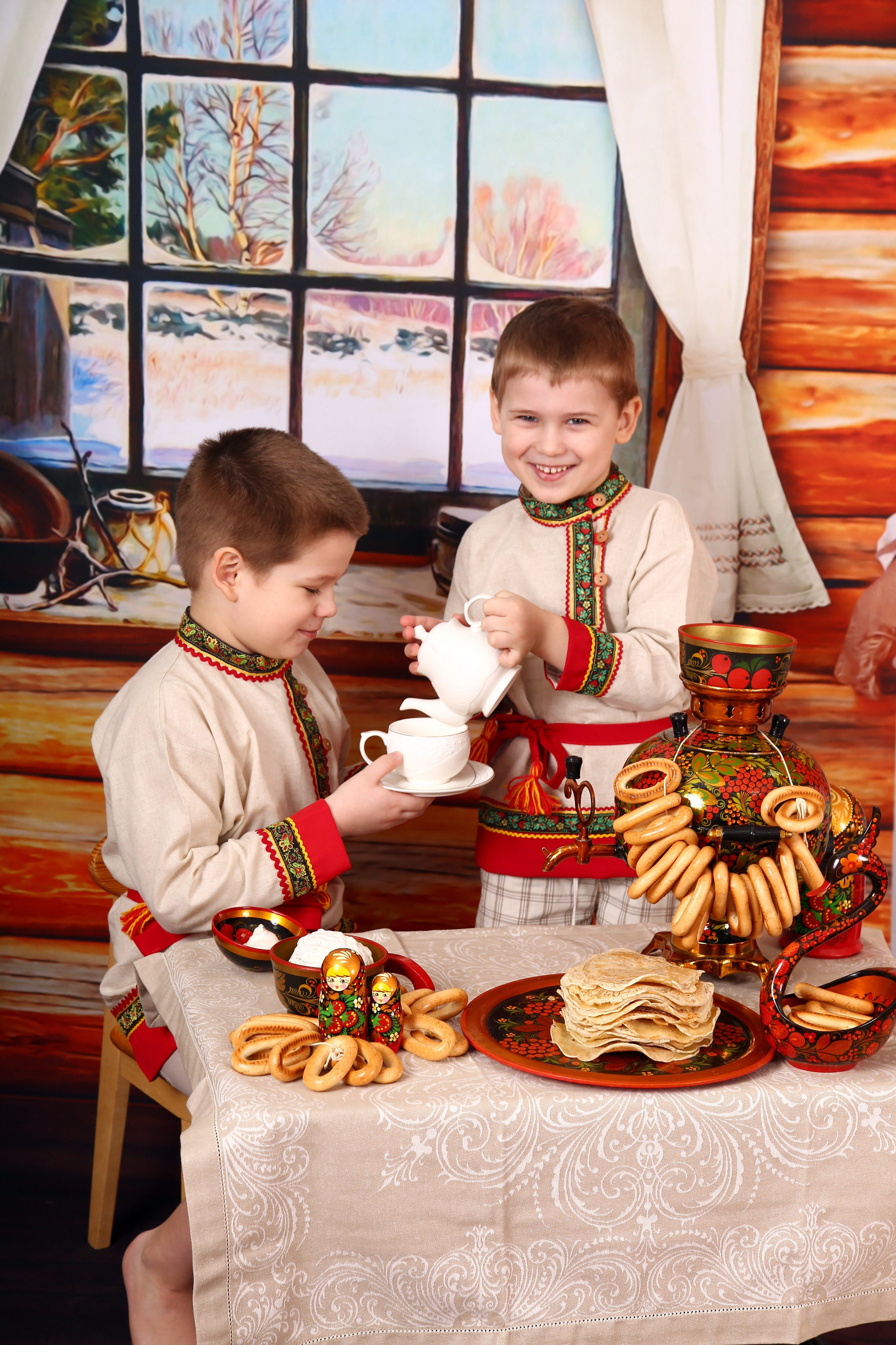 У самовара. Выпускные альбомы в Нижнем Новгороде | Фотостудия Звездочет | Никулина Наталья