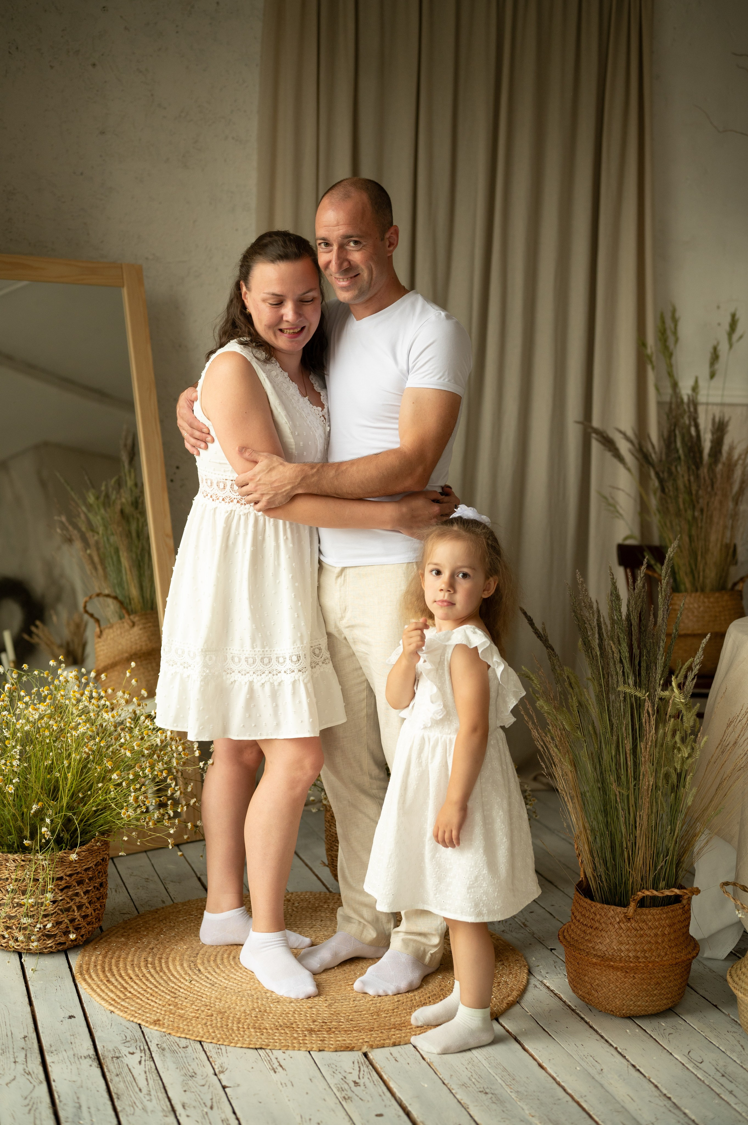 Семейная съемка в фотостудии «Воздух». Фотограф новорожденных, семейный детский в Тюмени Татьяна Морозова