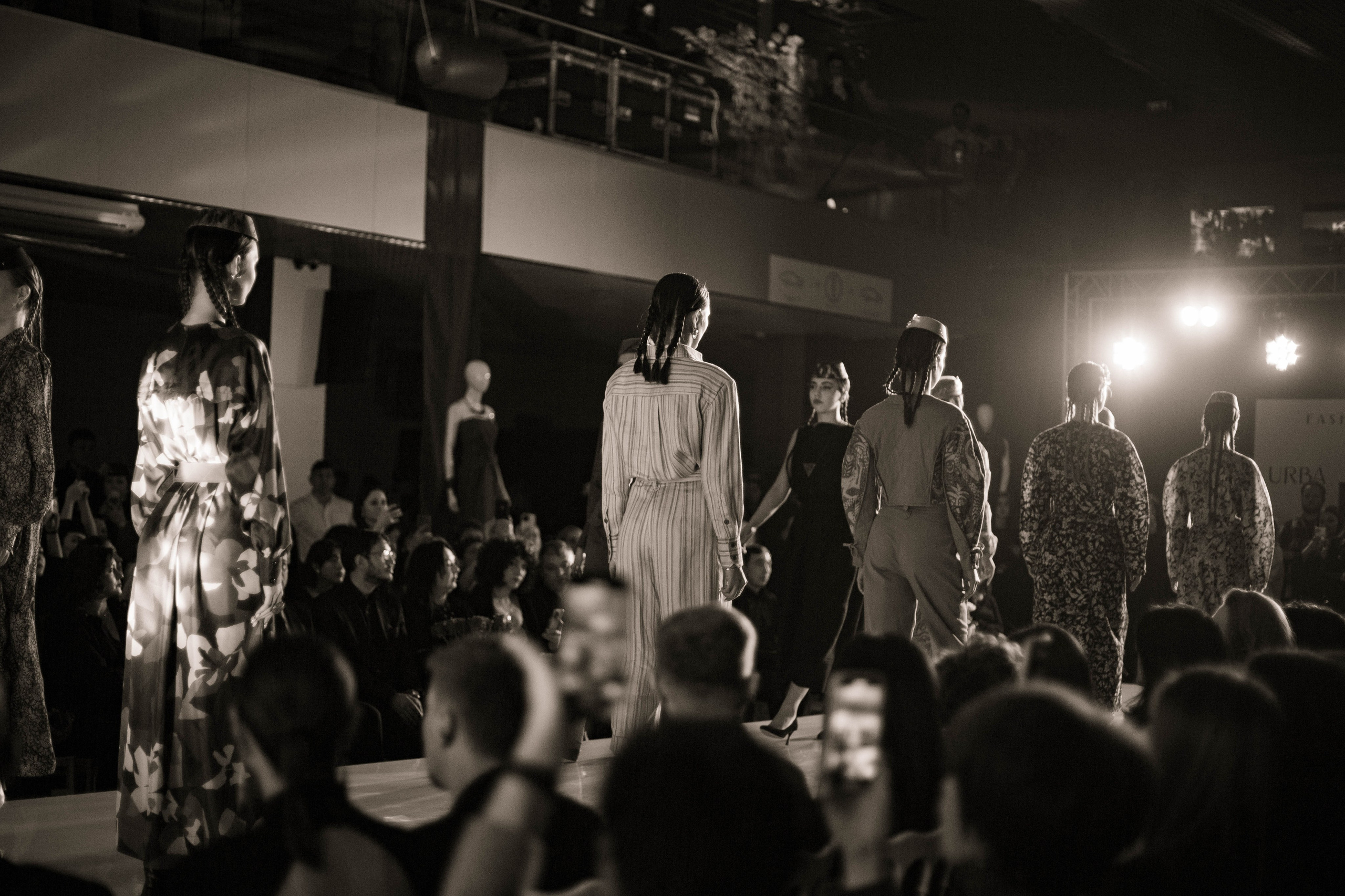 Crimean Tatar fashion show «Urba fashion day». Beye Shevkiyeva Photography