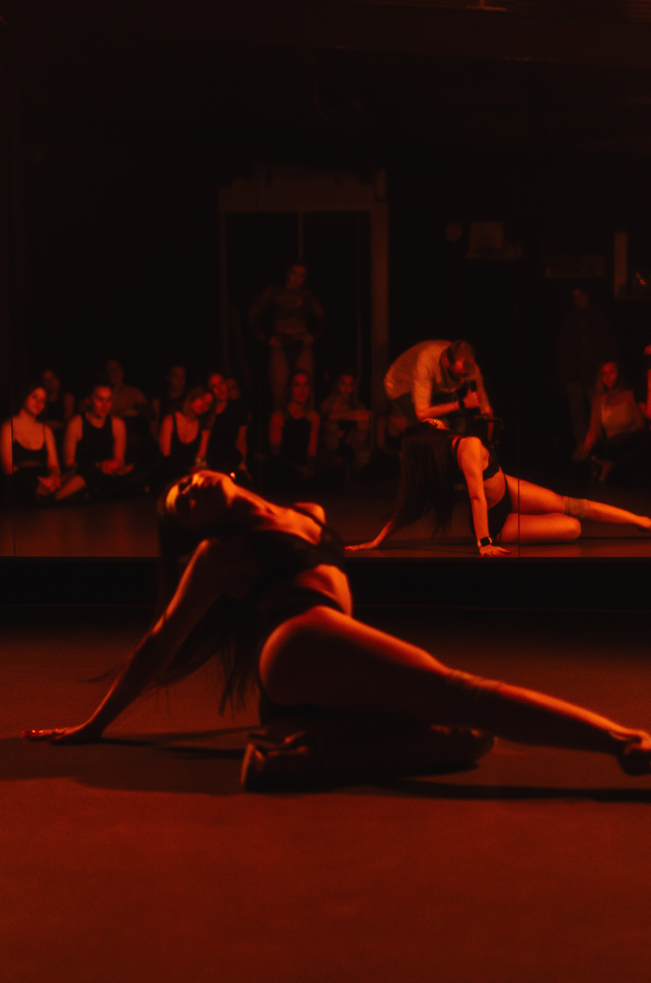 Мастер-классы по High Heels/Girly hip-hop от Оксаны ATTA. Денисова Аля — фотограф для парных съемок и индивидуальных историй в Барнауле