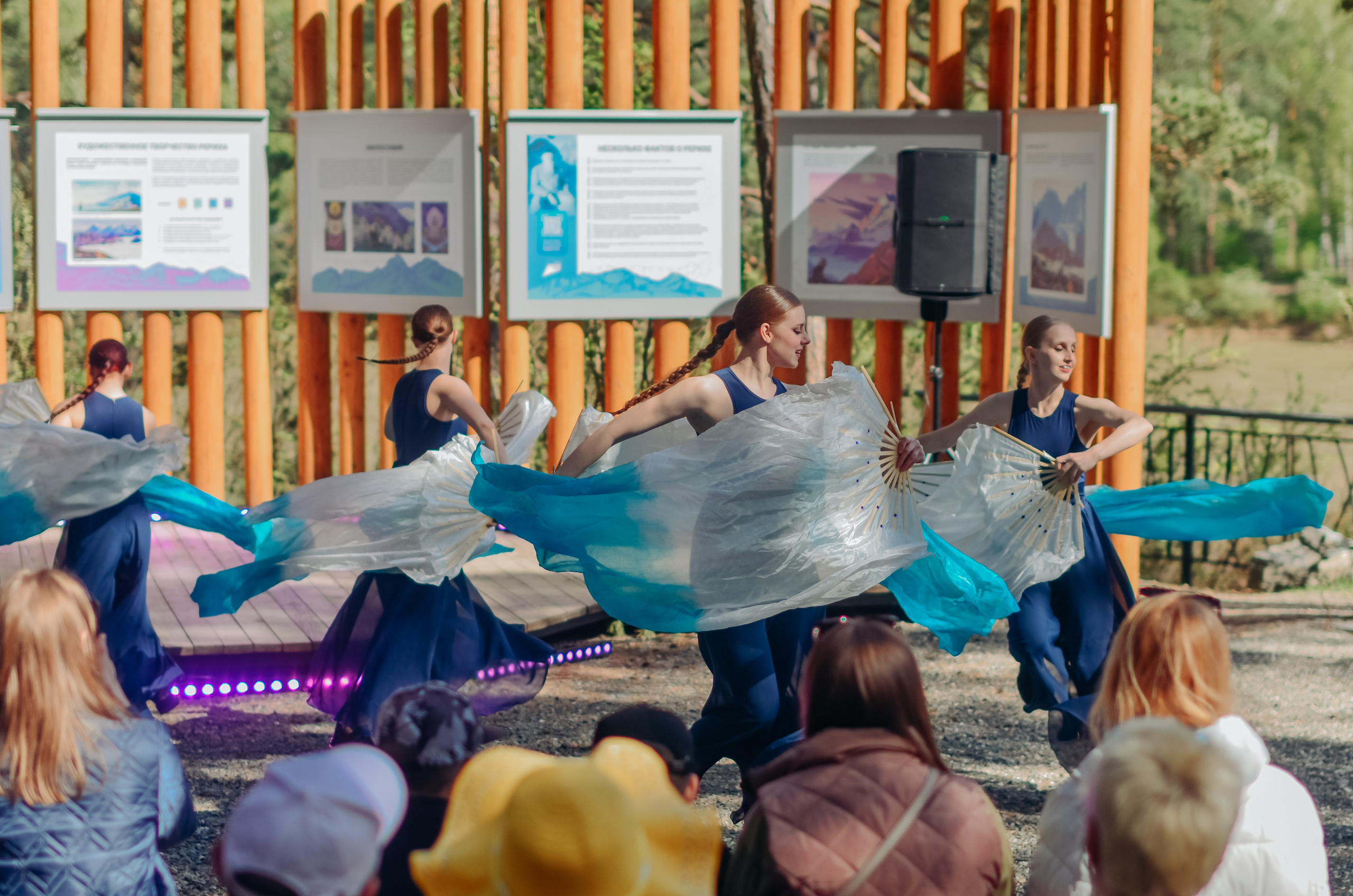 Фестиваль «Цветение Маральника на Алтае 2025». Фоторепортаж. Денисова Аля — фотограф для парных съемок и индивидуальных историй в Барнауле
