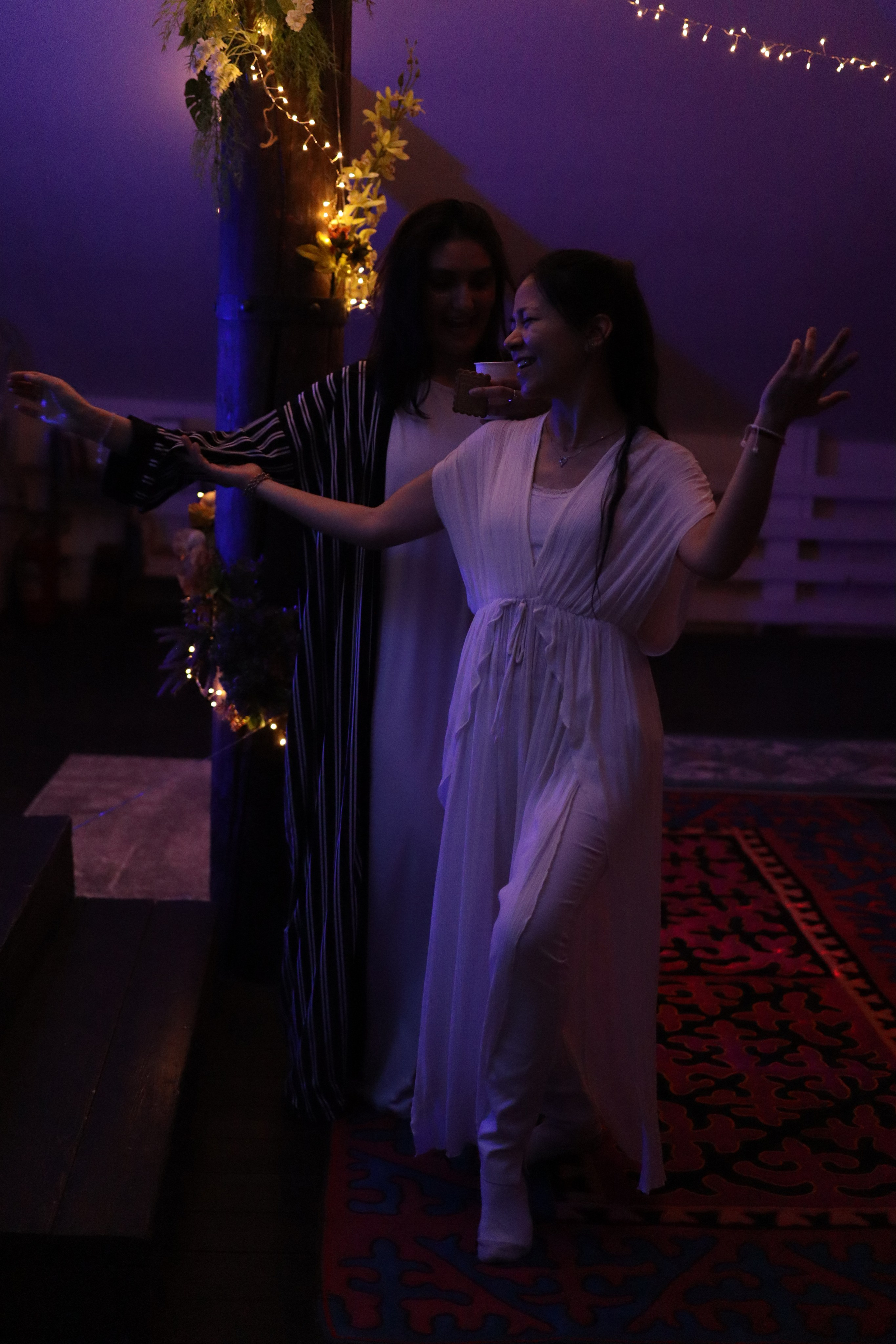 Bhakti Mantra. Photo Ninja