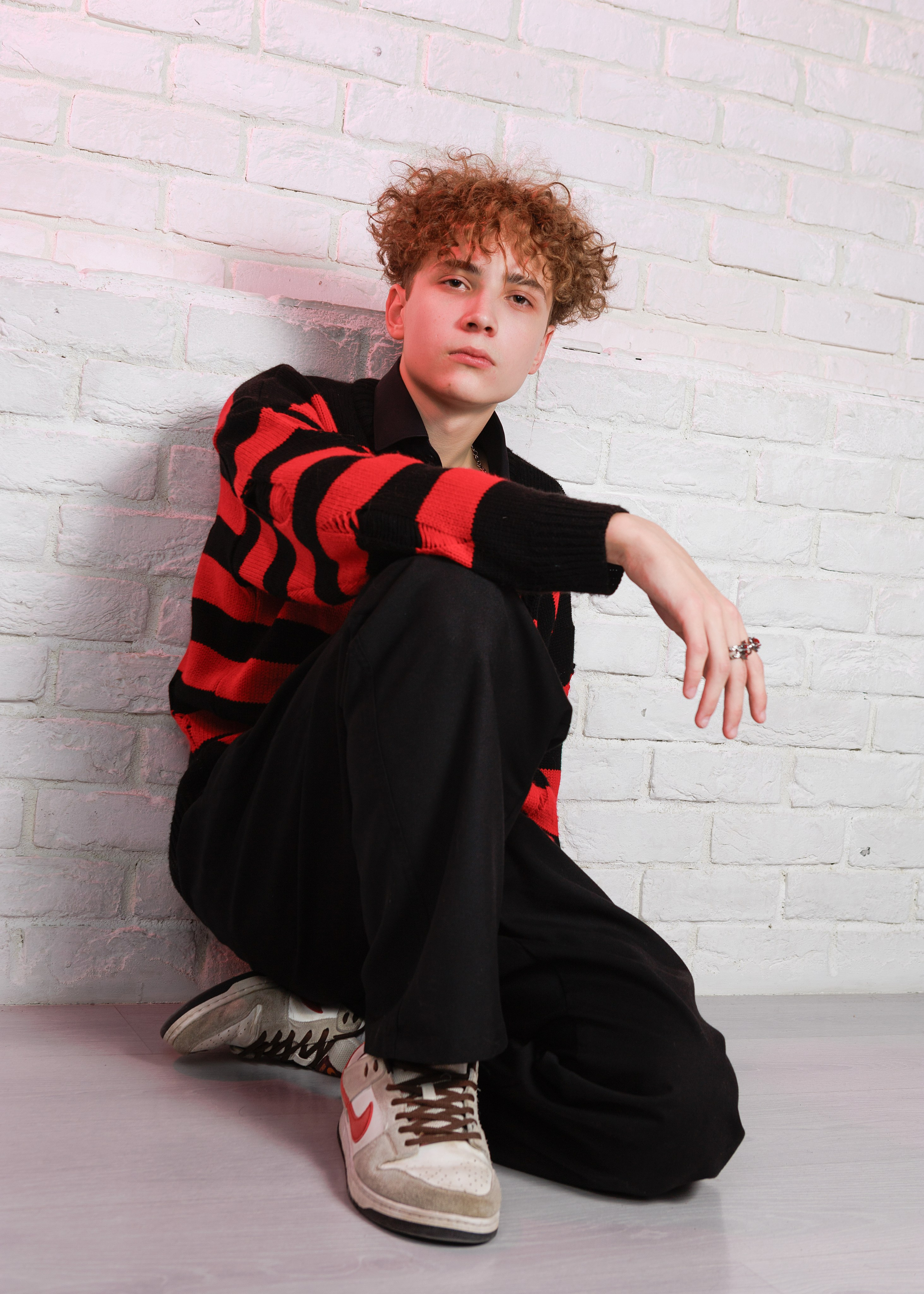 Школа 9 — 11 классы. Выпускные альбомы для школ и детских садов