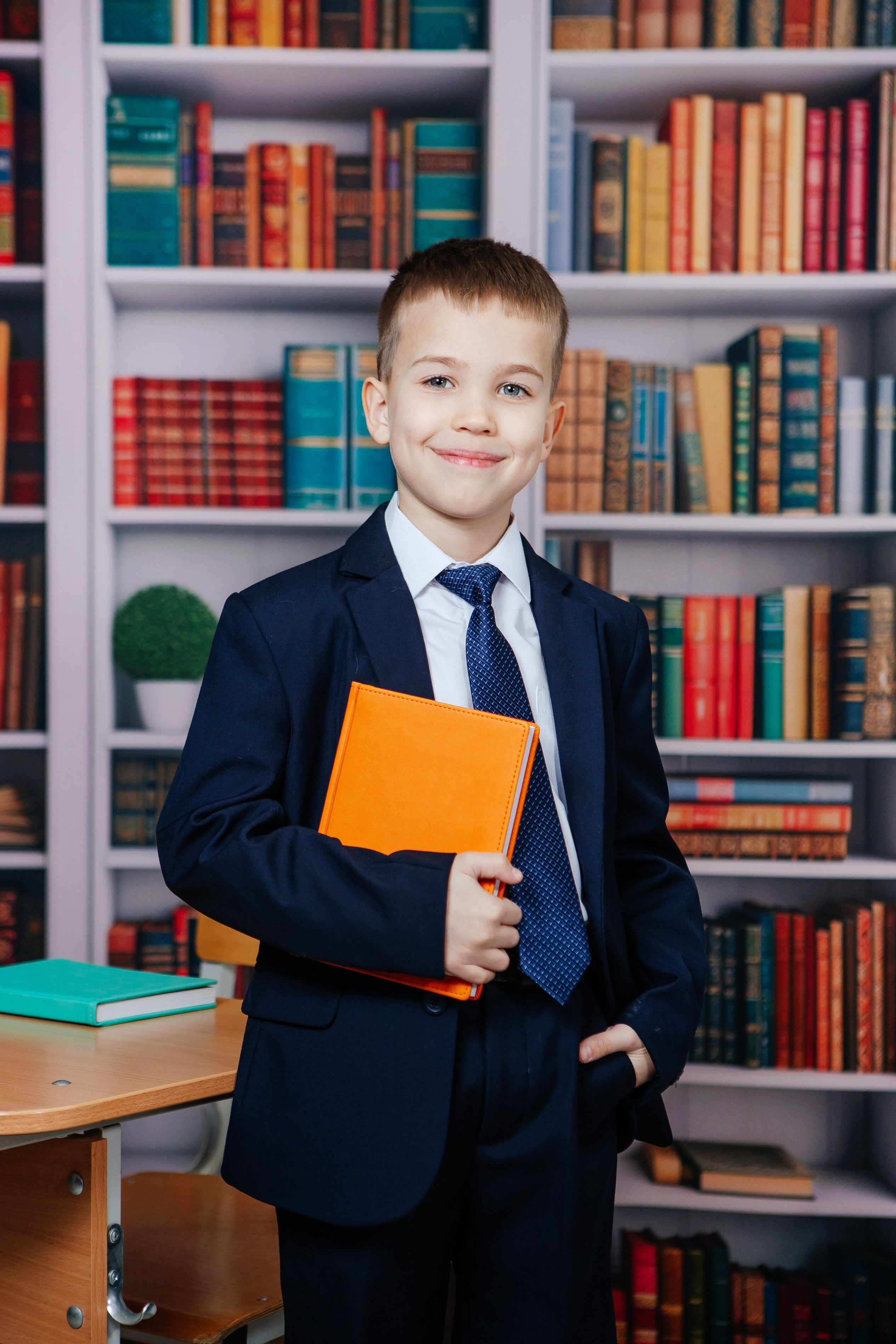 Стеллаж. Выездной проект. Фото дети. Выпускные альбомы Нижний Тагил