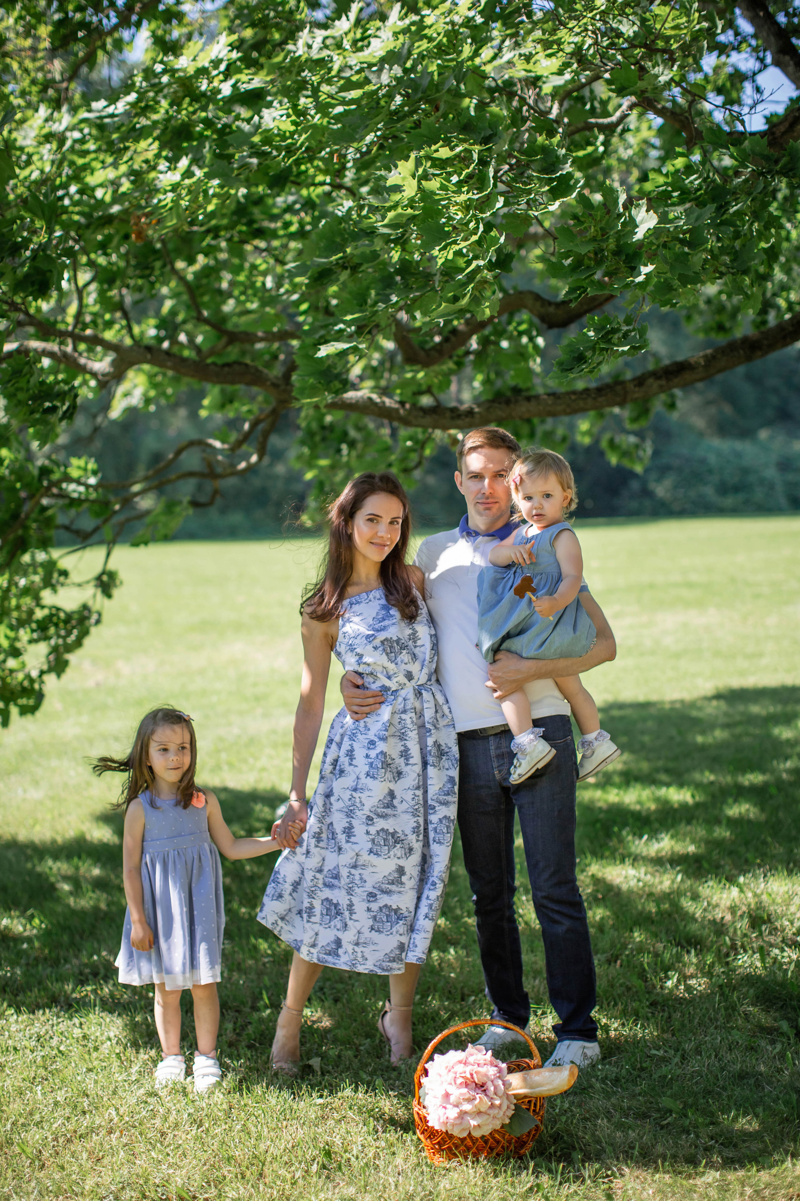 Екатерина, Виктор, Вика и Ариночка. NesterovaMaria.ru