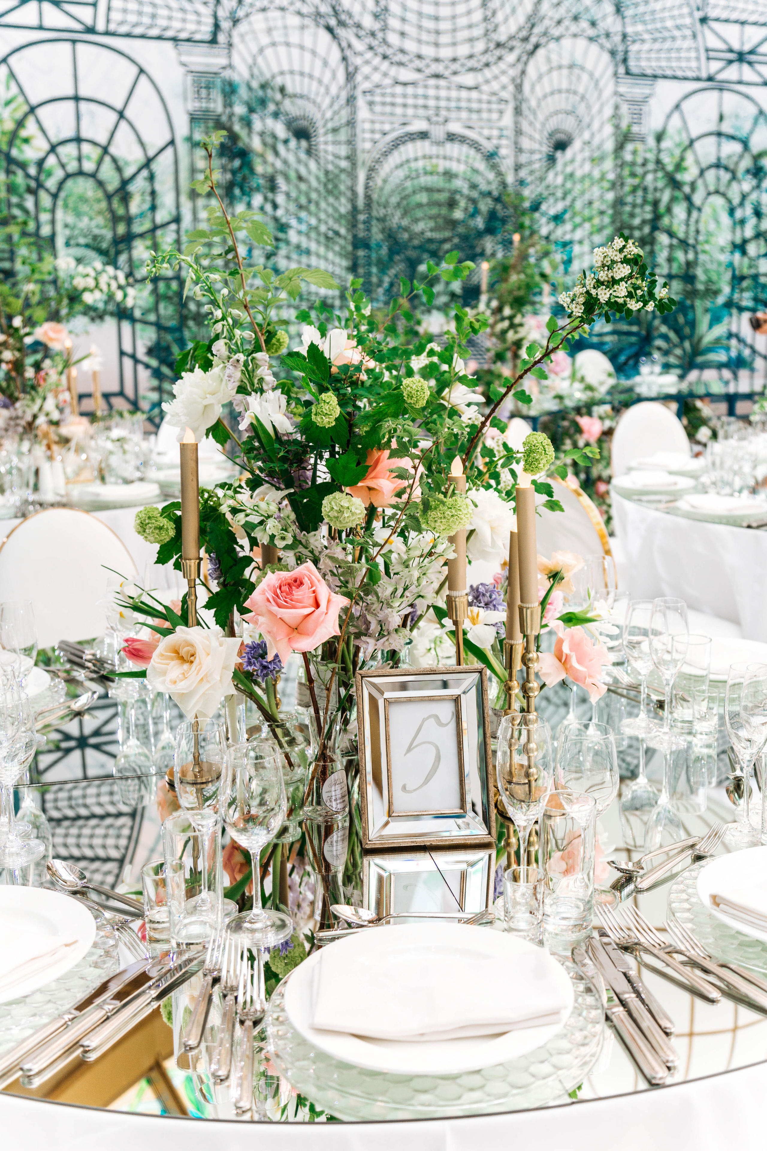 Декор в отеле Лотте. NesterovaMaria.ru