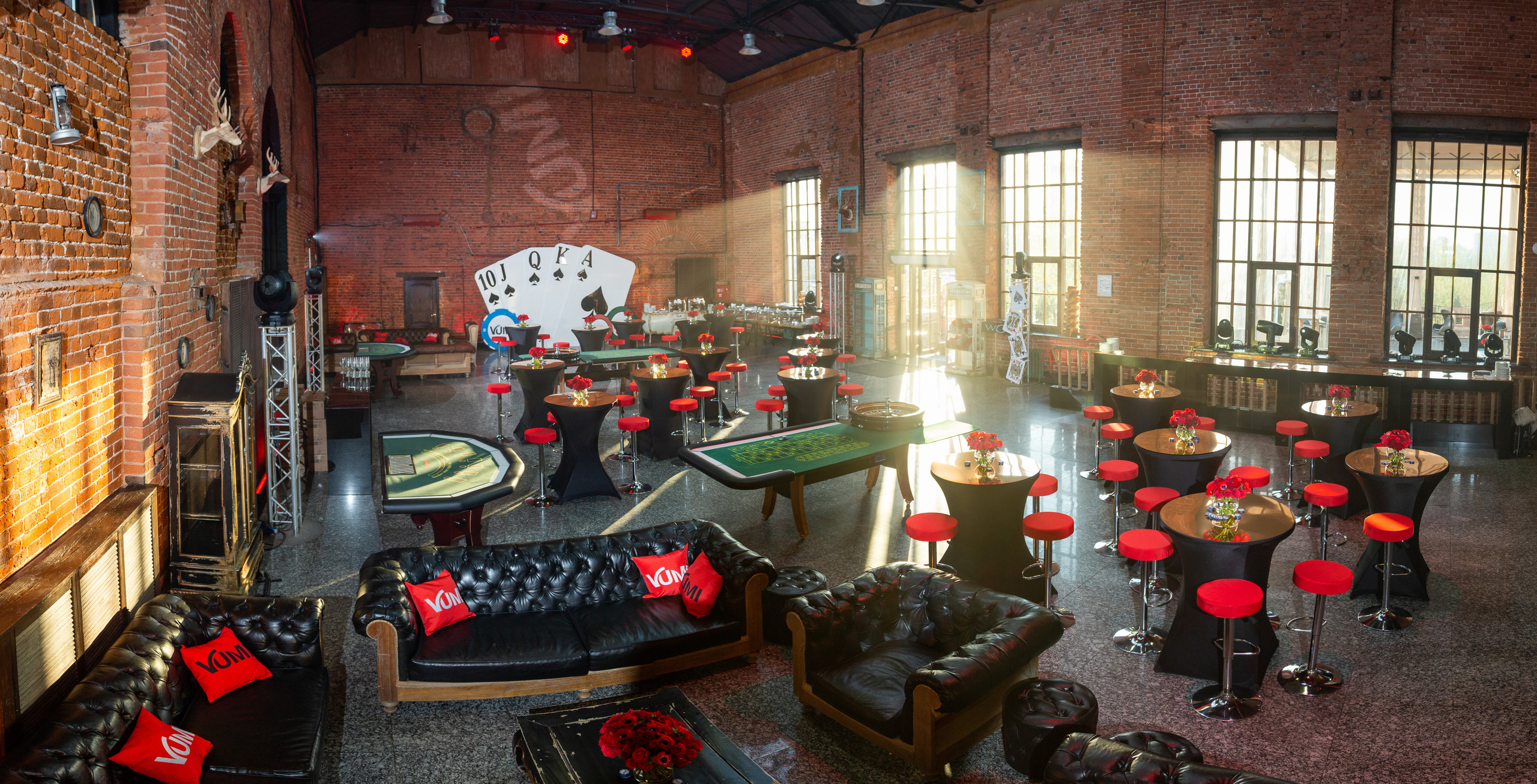 Декор в Loft Holl Москва. NesterovaMaria.ru