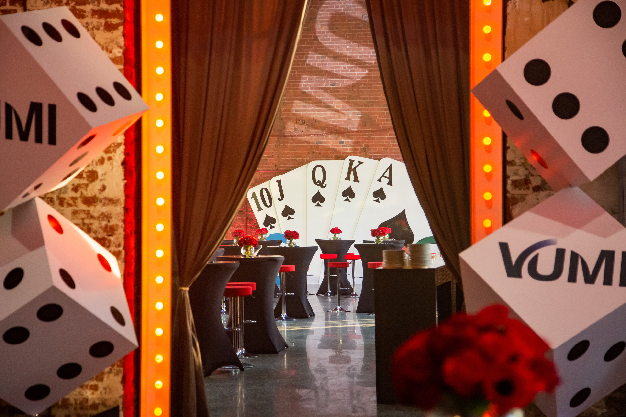 Декор в Loft Holl Москва. NesterovaMaria.ru