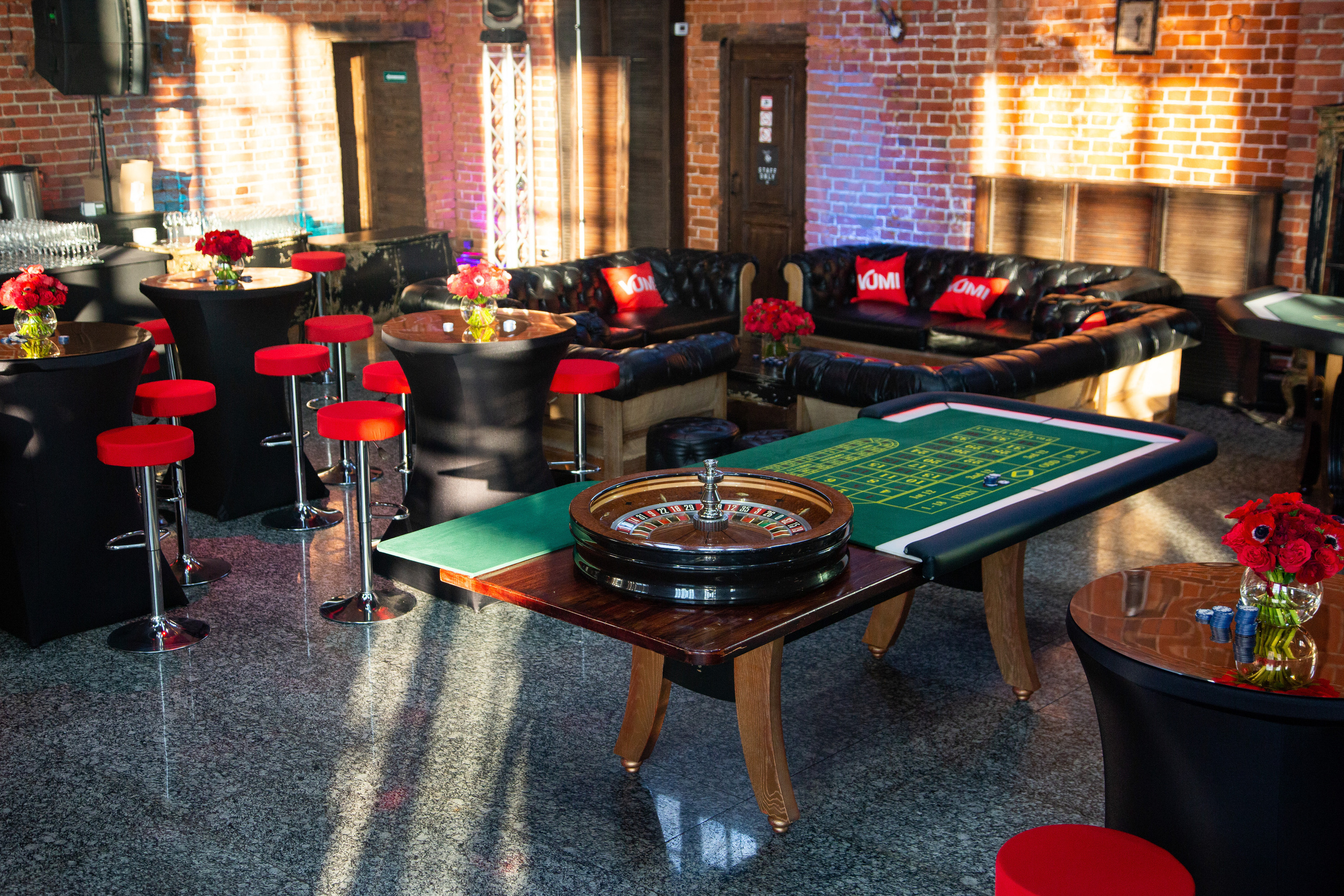 Декор в Loft Holl Москва. NesterovaMaria.ru