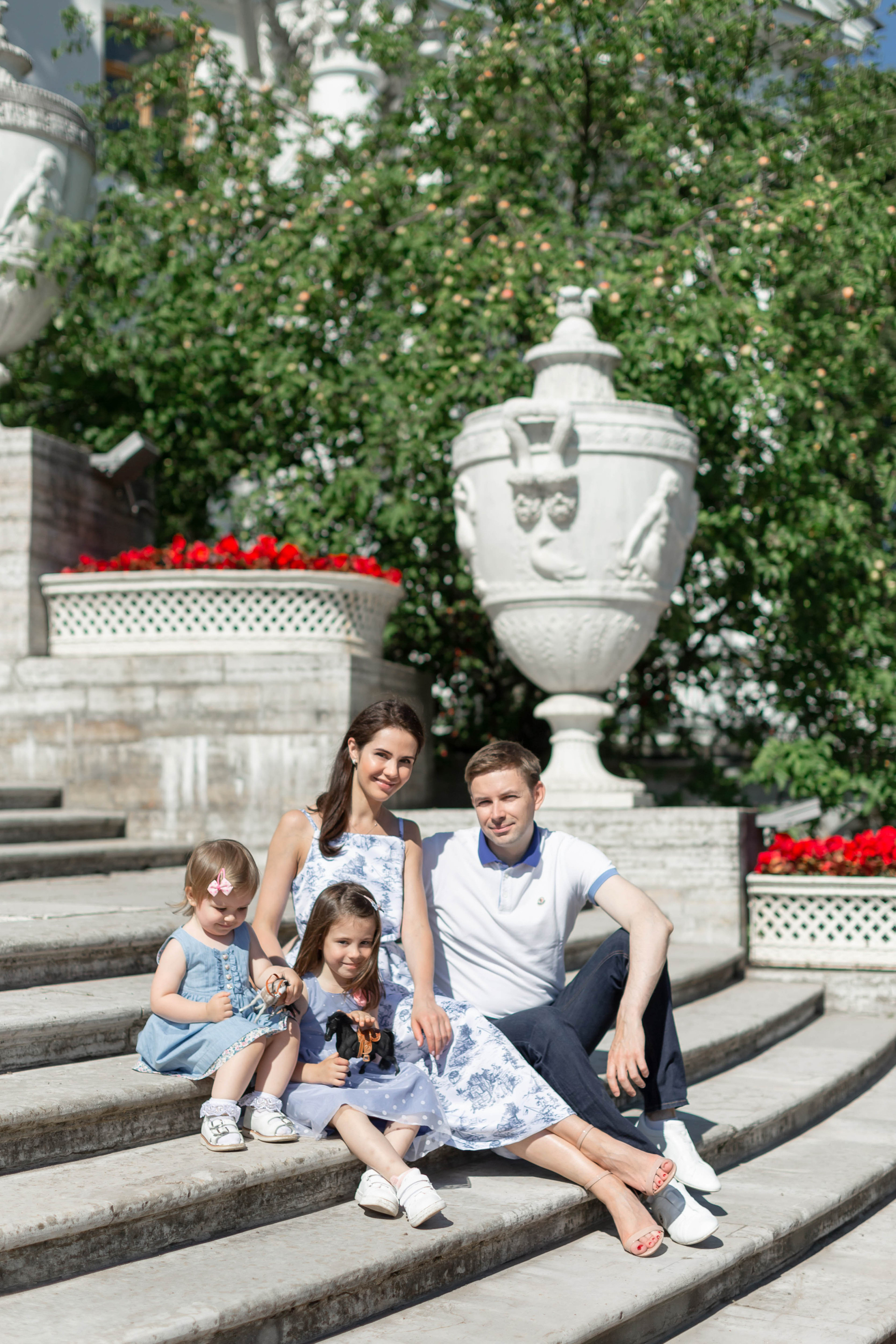 Екатерина, Виктор, Вика и Ариночка. NesterovaMaria.ru