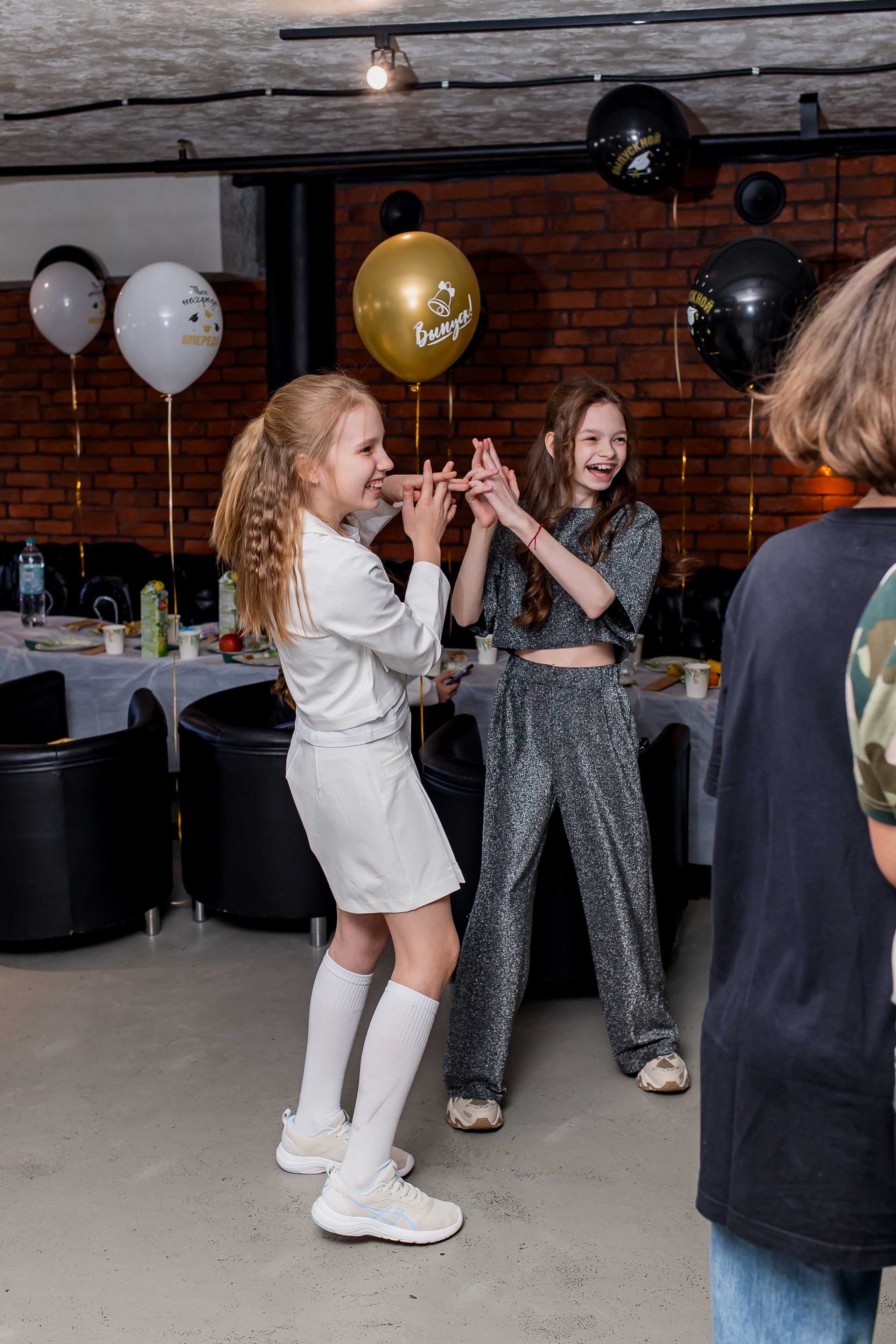 Выпускной 4 класс. Фотограф в Москве Авдеева Мария