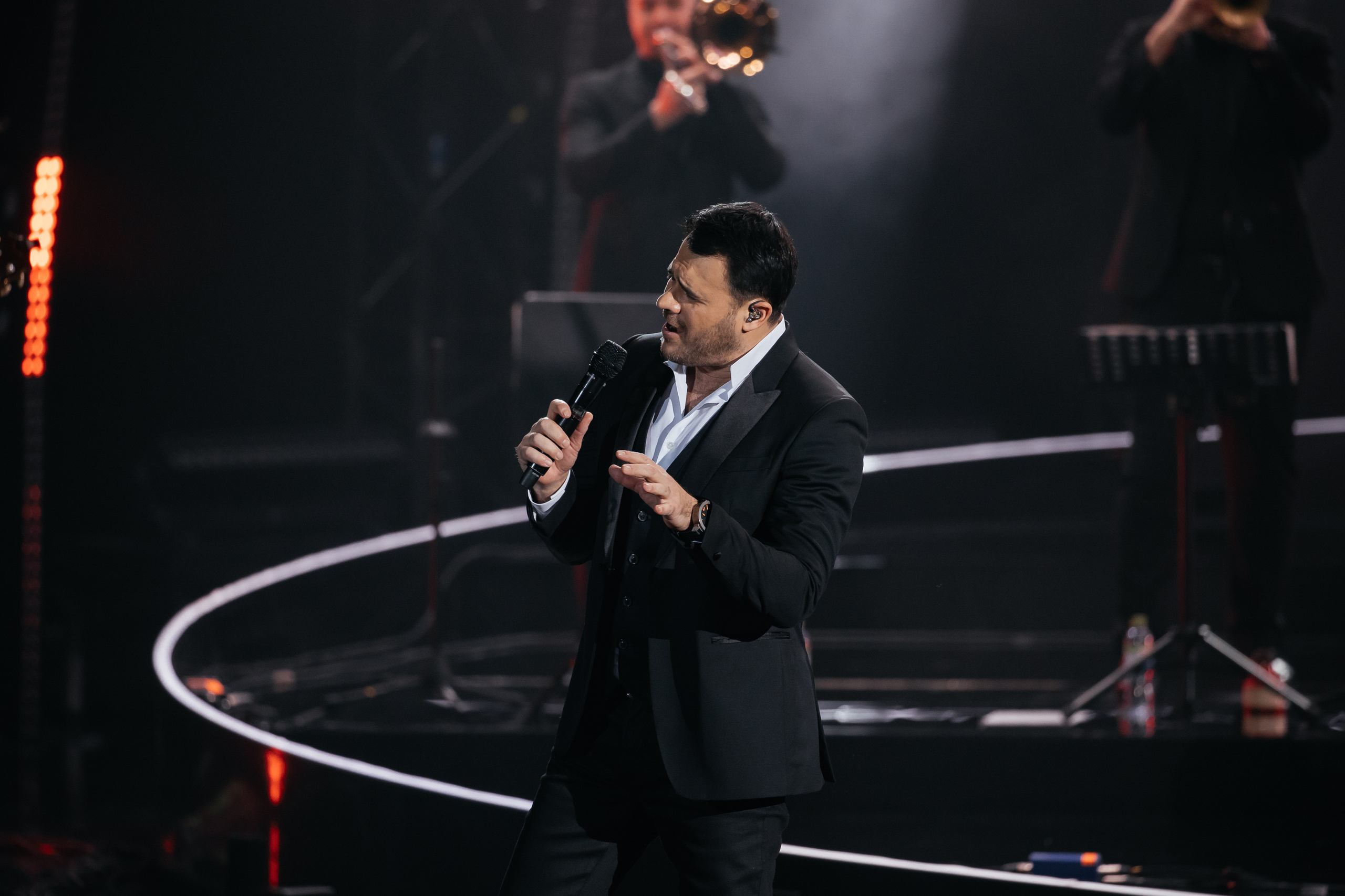 Эмин. Светский фотограф — Анисина Ирина