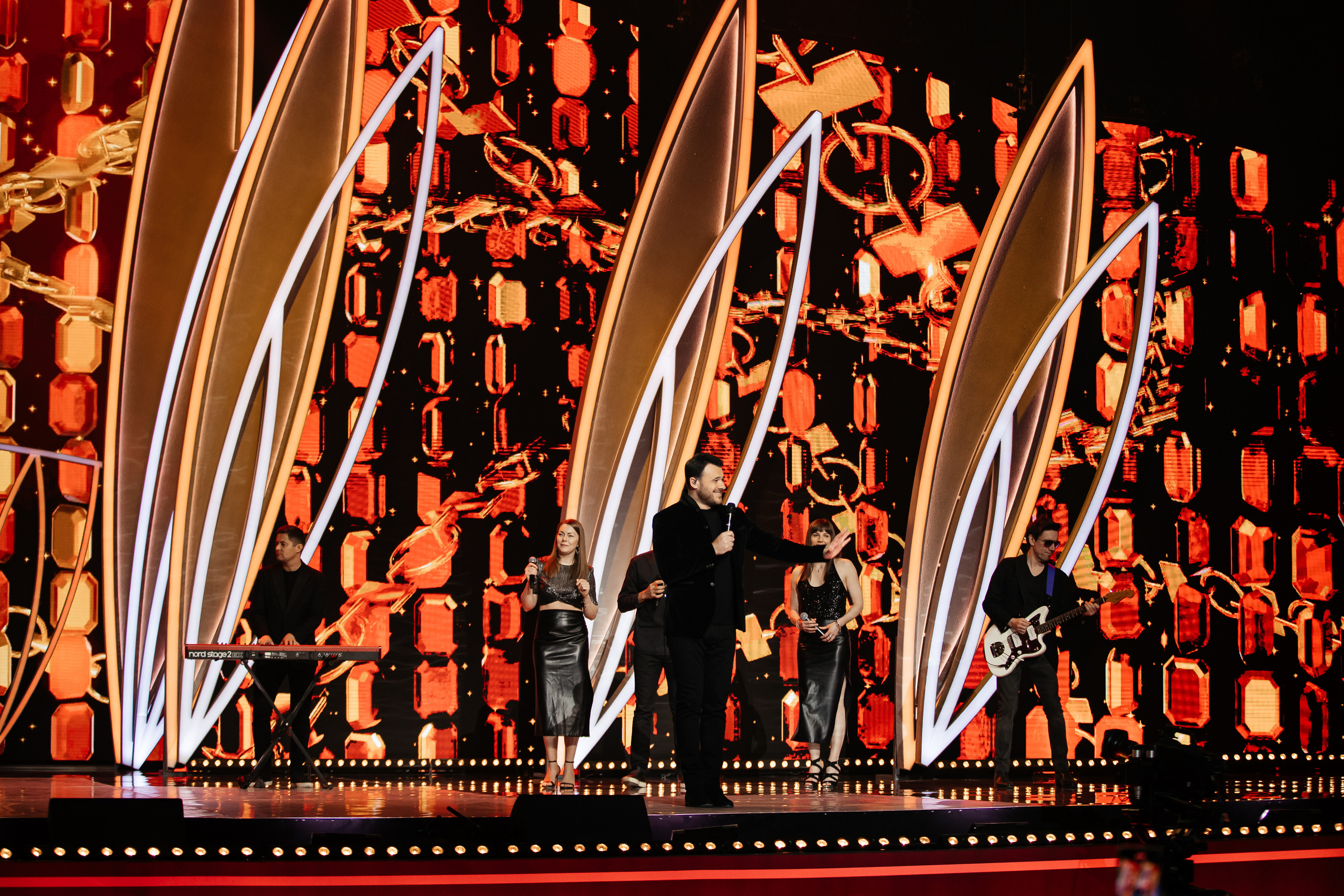 О чем поют 8 Марта. Светский фотограф — Анисина Ирина