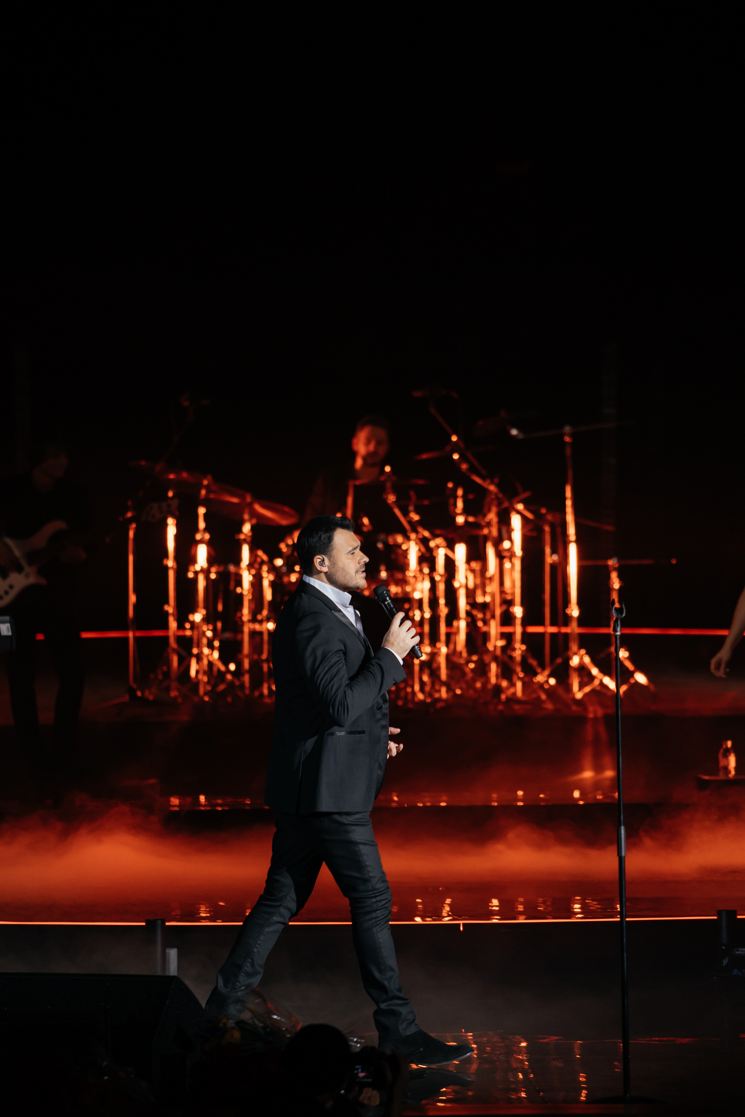 Эмин. Светский фотограф — Анисина Ирина