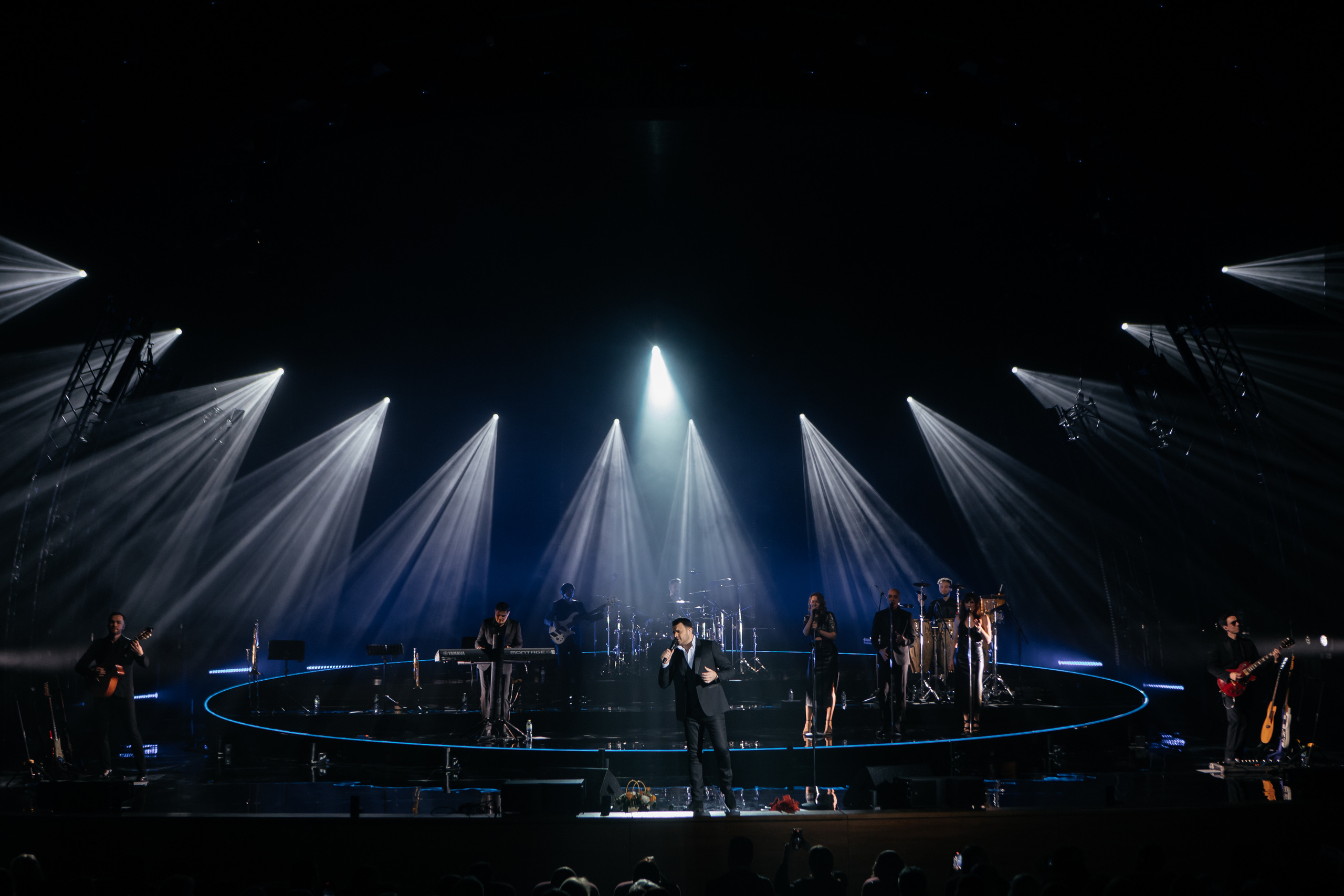 Эмин. Светский фотограф — Анисина Ирина