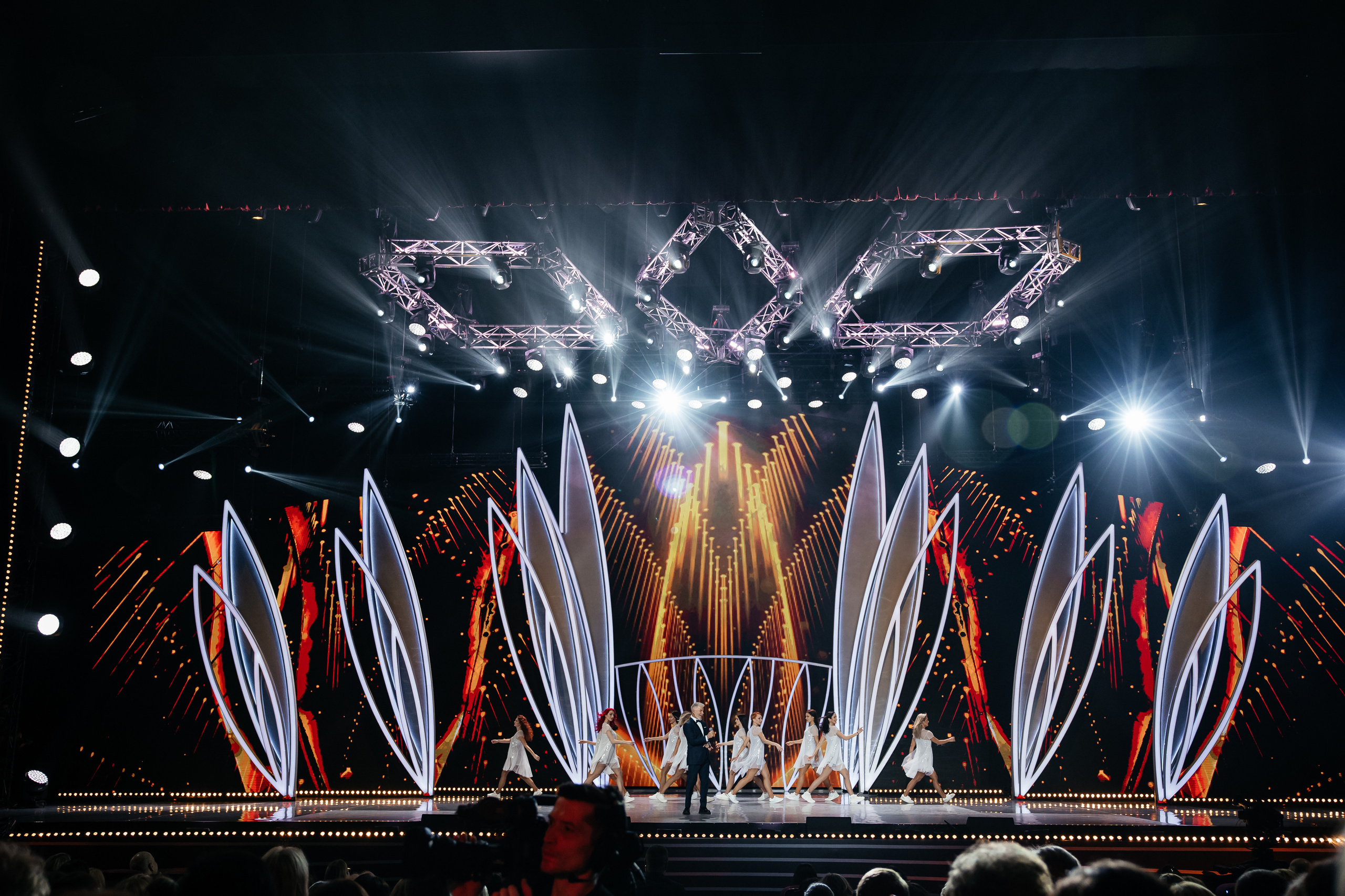 О чем поют 8 Марта. Светский фотограф — Анисина Ирина