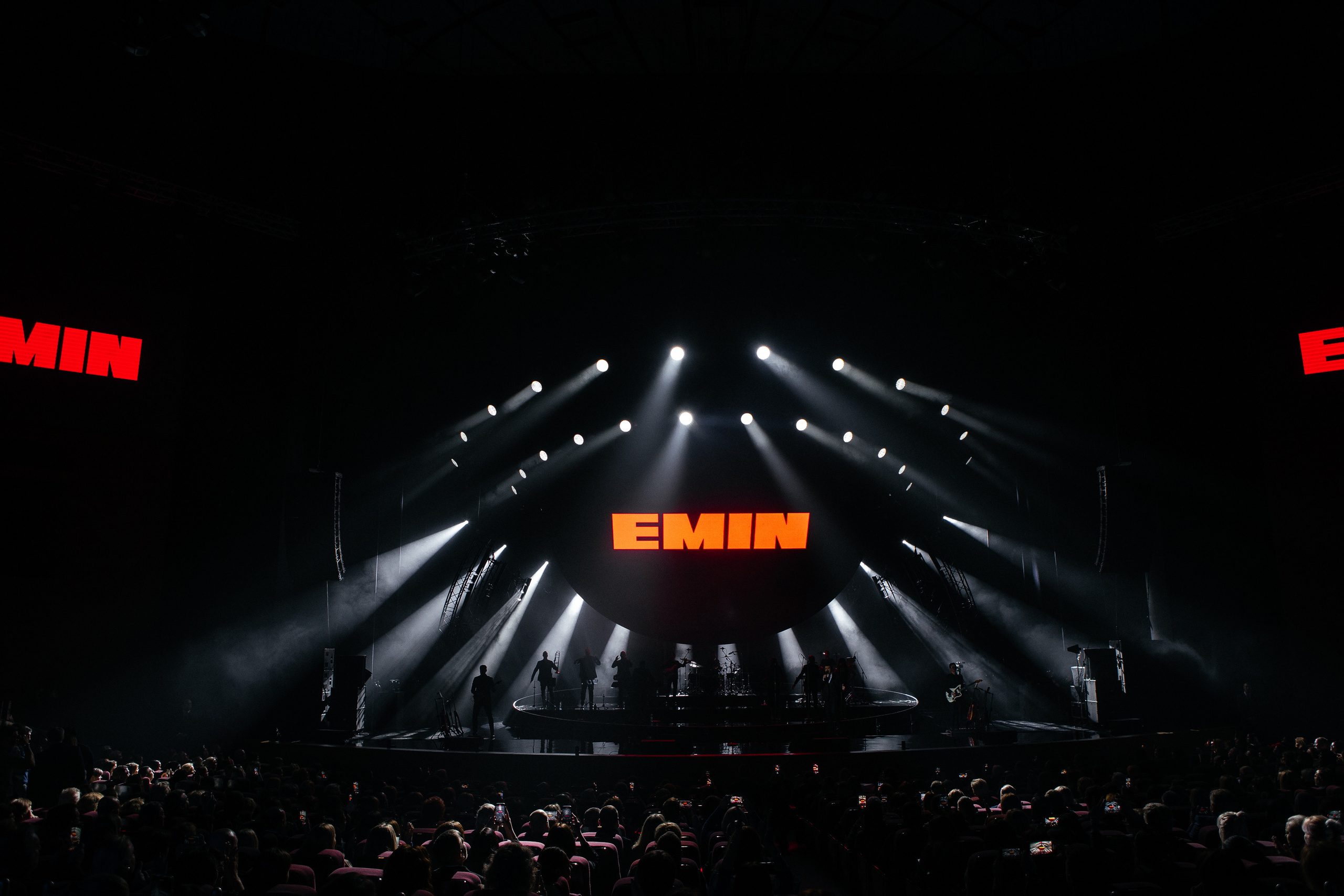 Эмин. Светский фотограф — Анисина Ирина