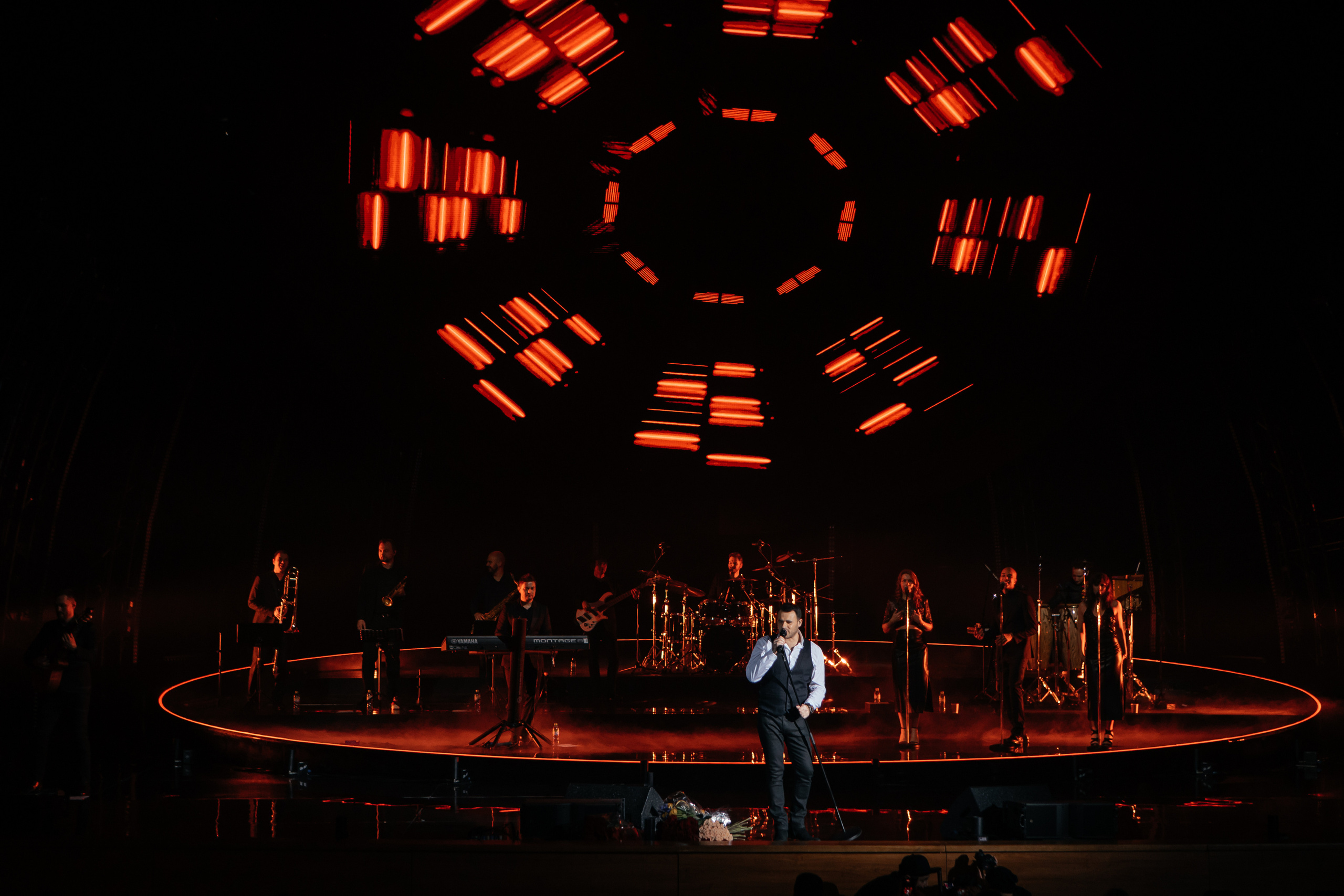 Эмин. Светский фотограф — Анисина Ирина