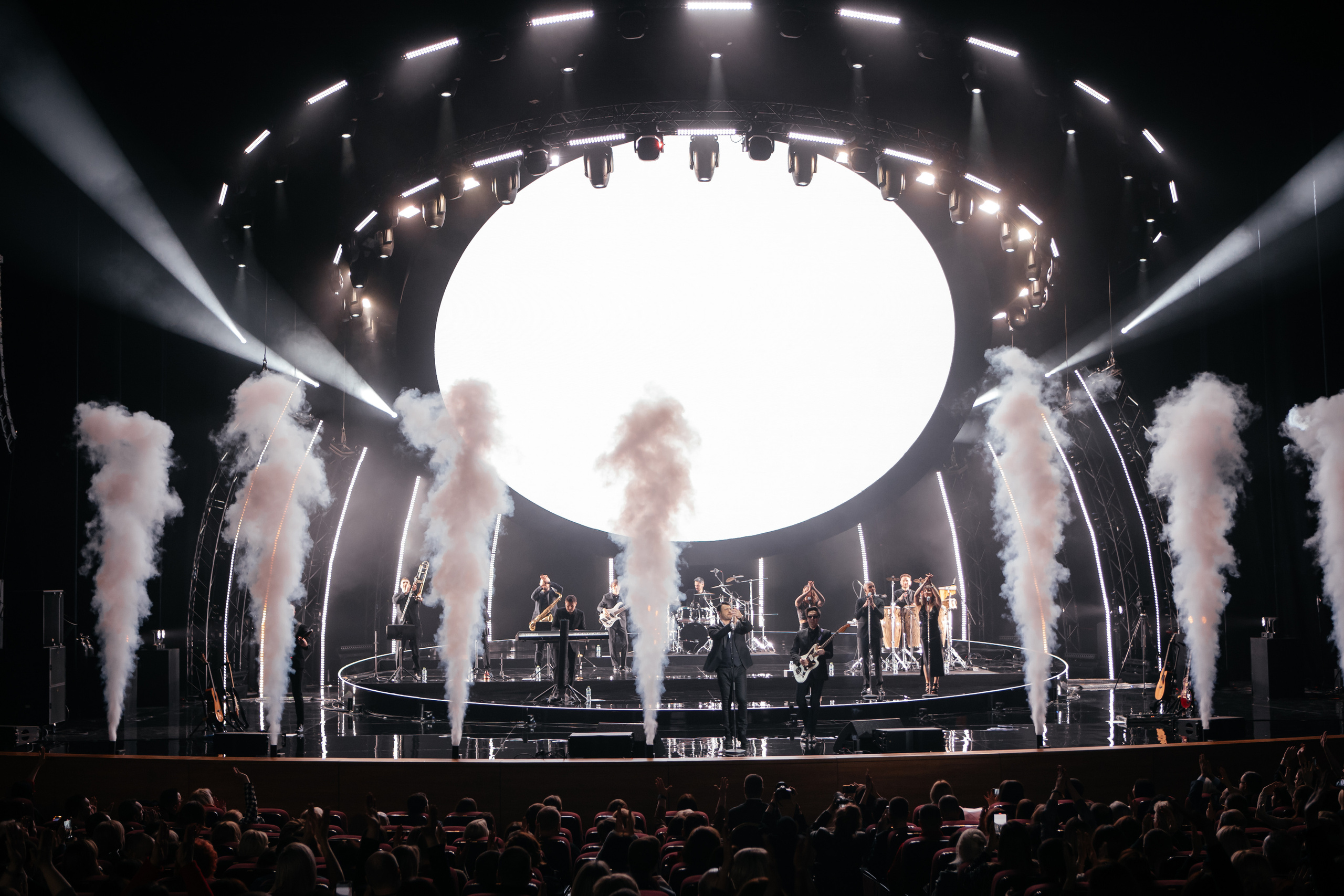 Эмин. Светский фотограф — Анисина Ирина