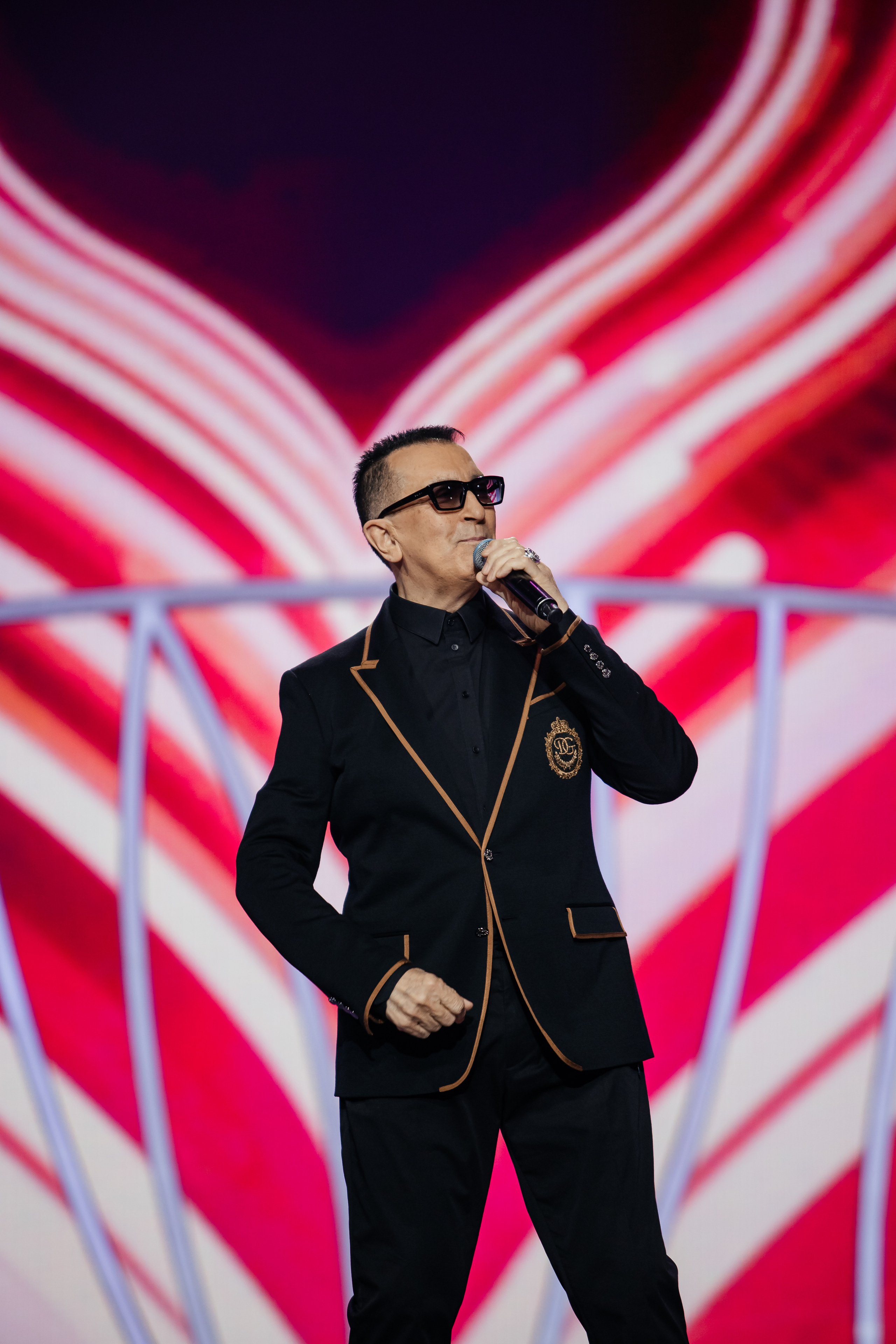 О чем поют 8 Марта. Светский фотограф — Анисина Ирина