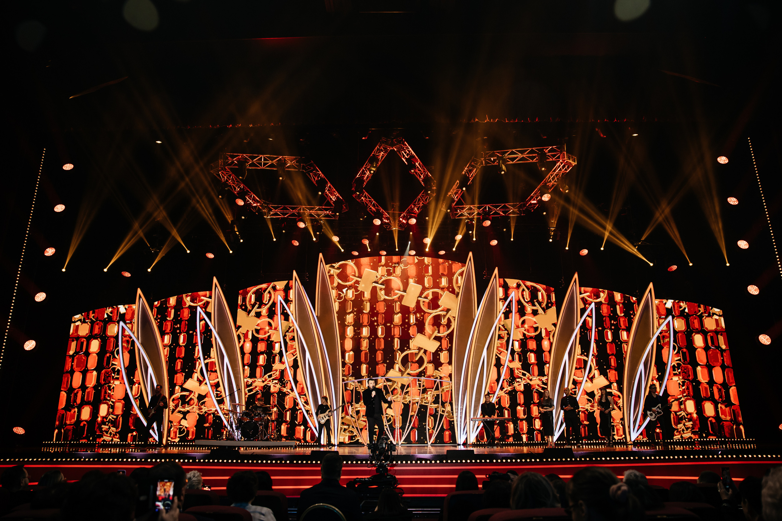 О чем поют 8 Марта. Светский фотограф — Анисина Ирина