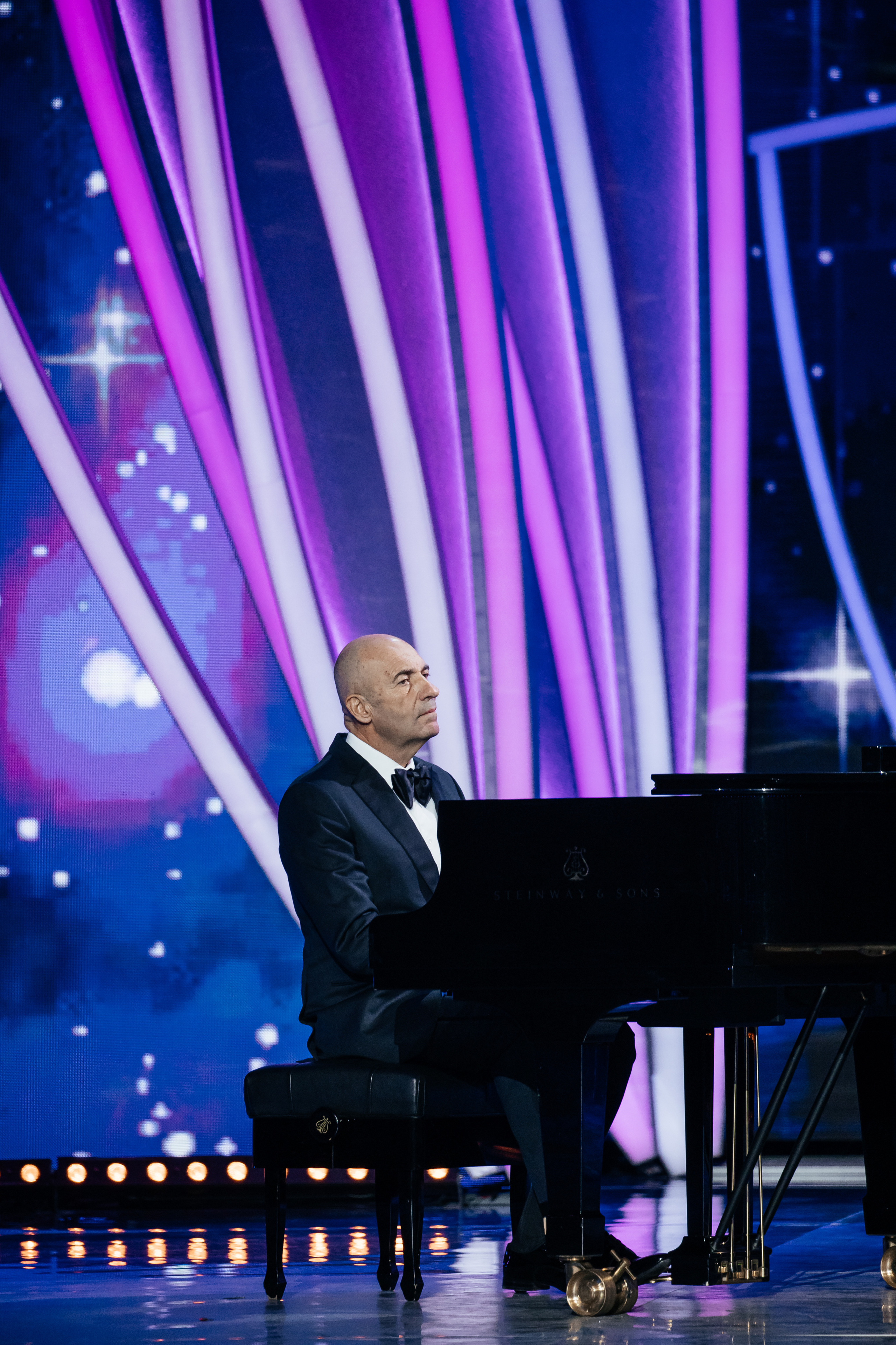 О чем поют 8 Марта. Светский фотограф — Анисина Ирина