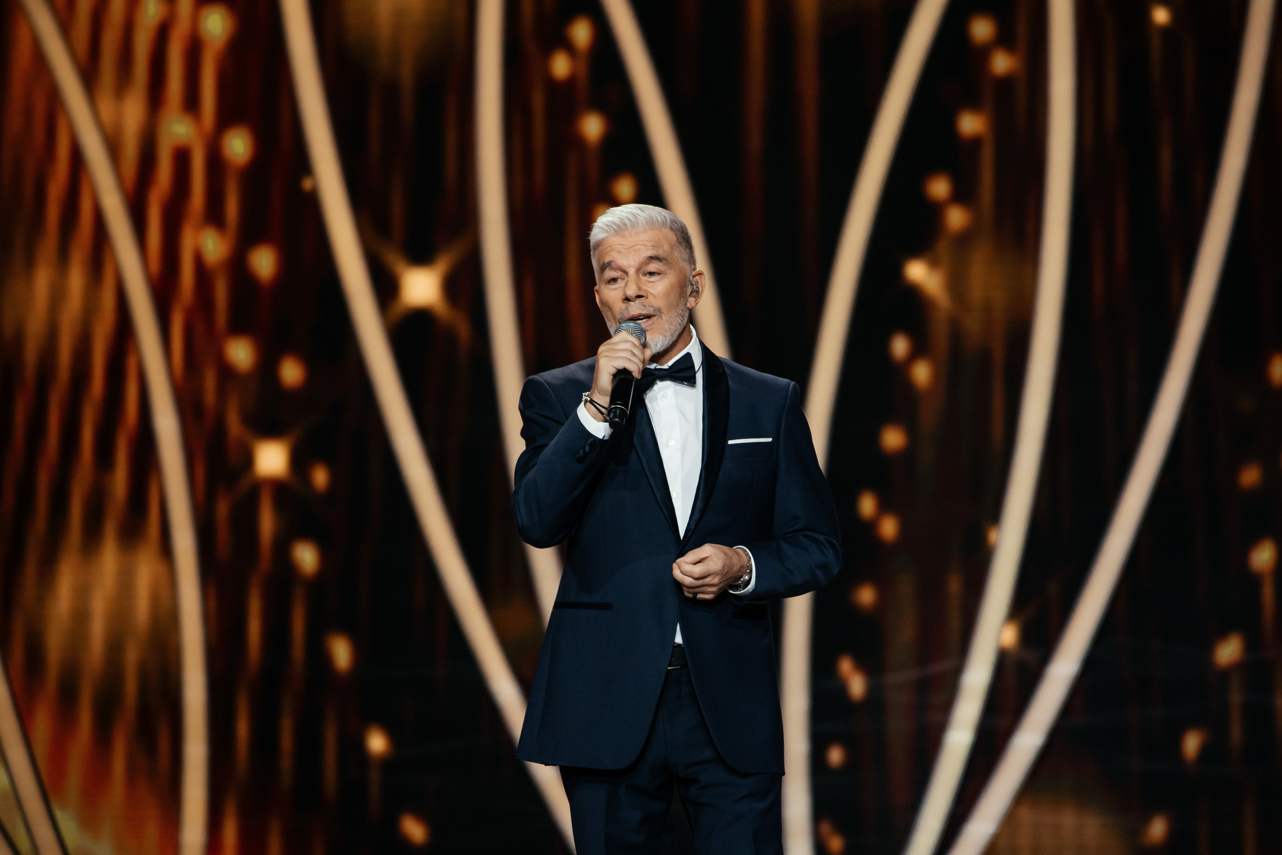 О чем поют 8 Марта. Светский фотограф — Анисина Ирина