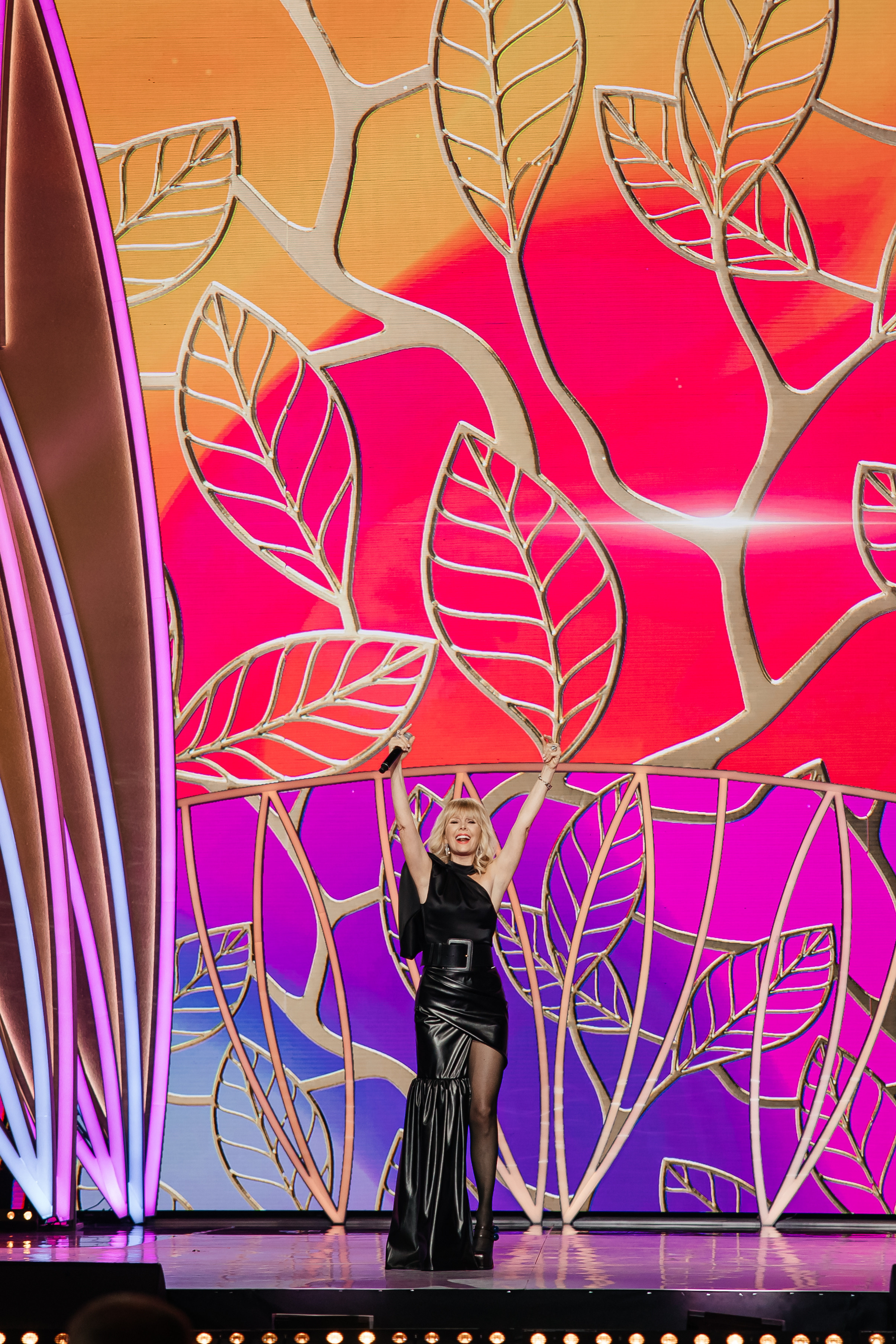 О чем поют 8 Марта. Светский фотограф — Анисина Ирина