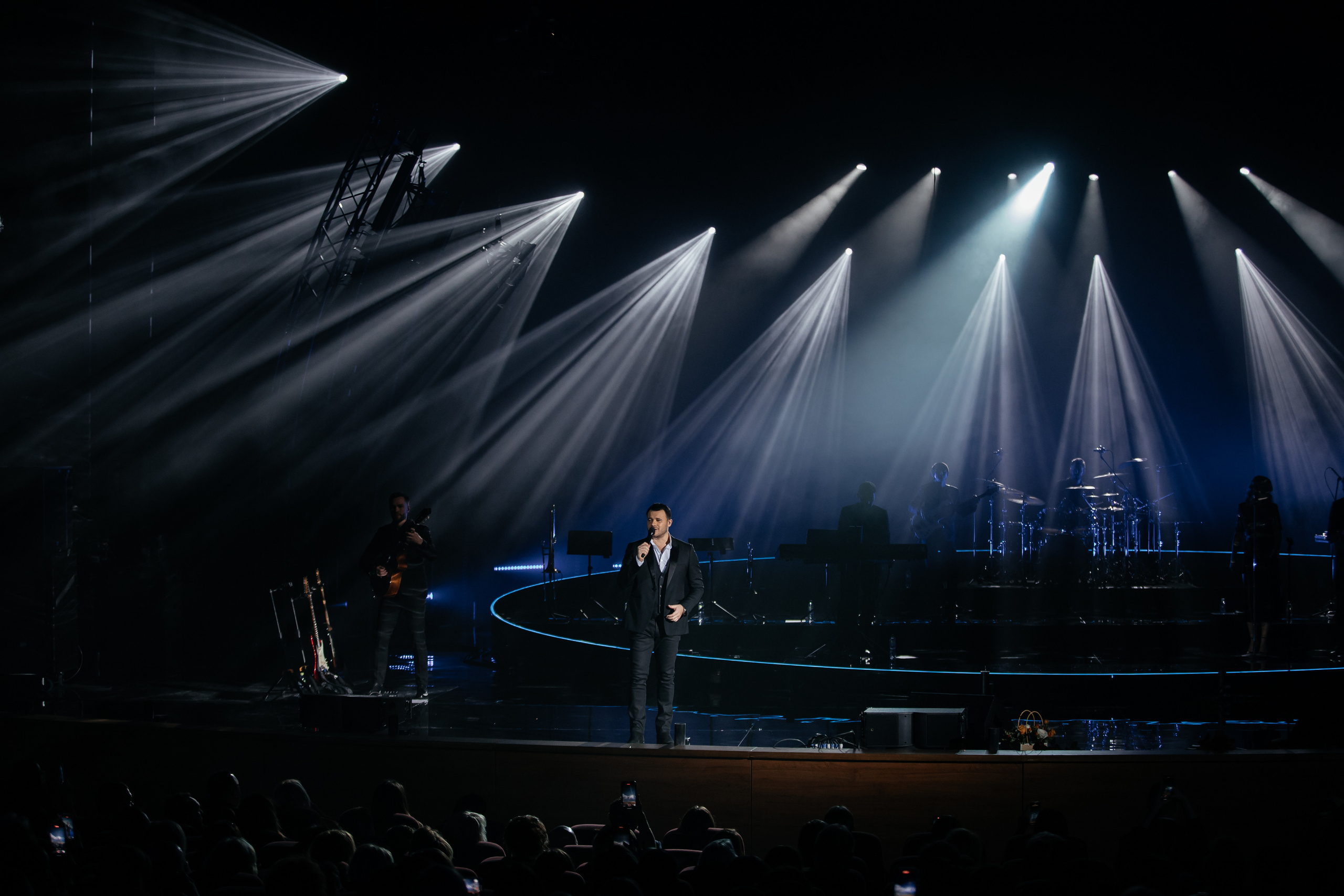 Эмин. Светский фотограф — Анисина Ирина