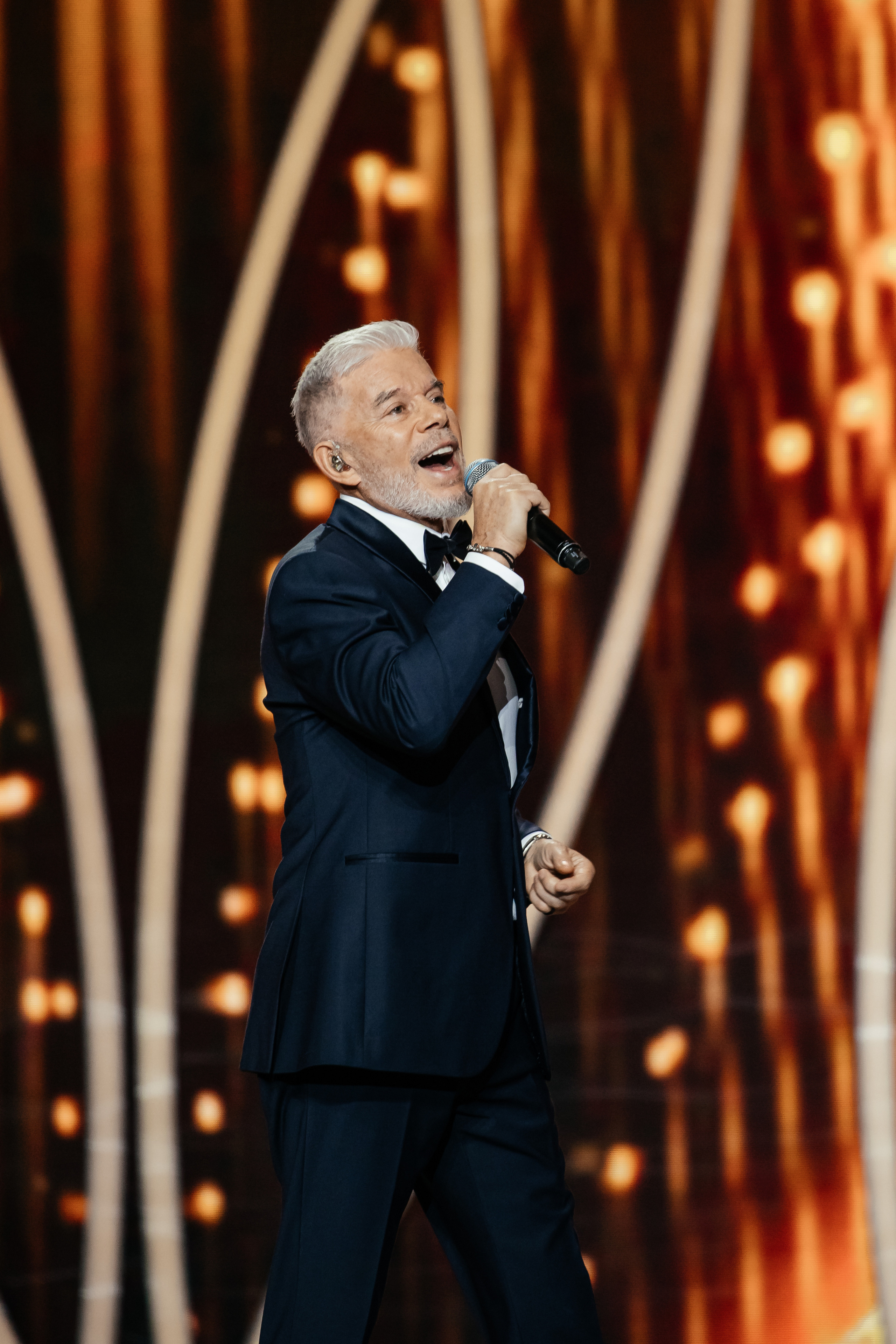 О чем поют 8 Марта. Светский фотограф — Анисина Ирина