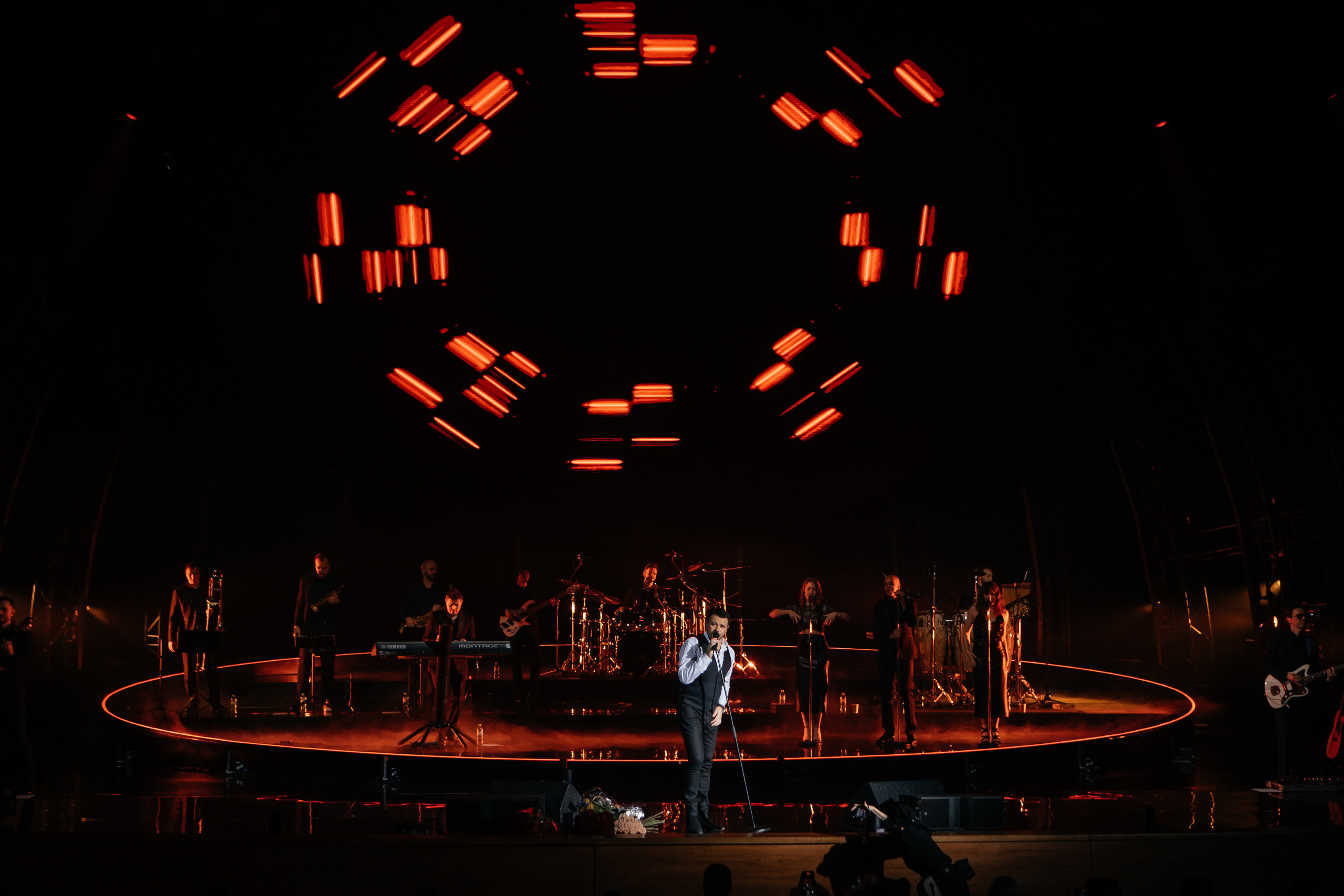 Эмин. Светский фотограф — Анисина Ирина