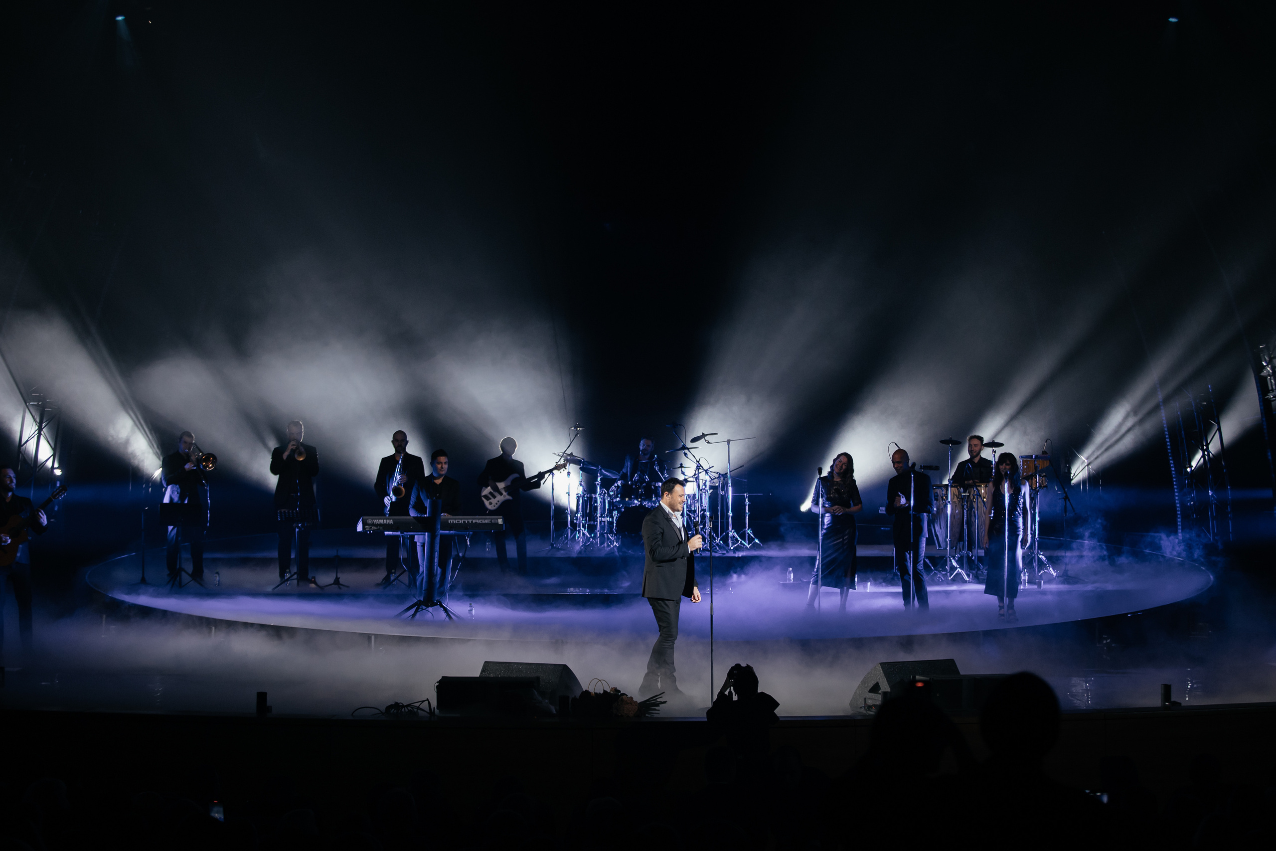 Эмин. Светский фотограф — Анисина Ирина