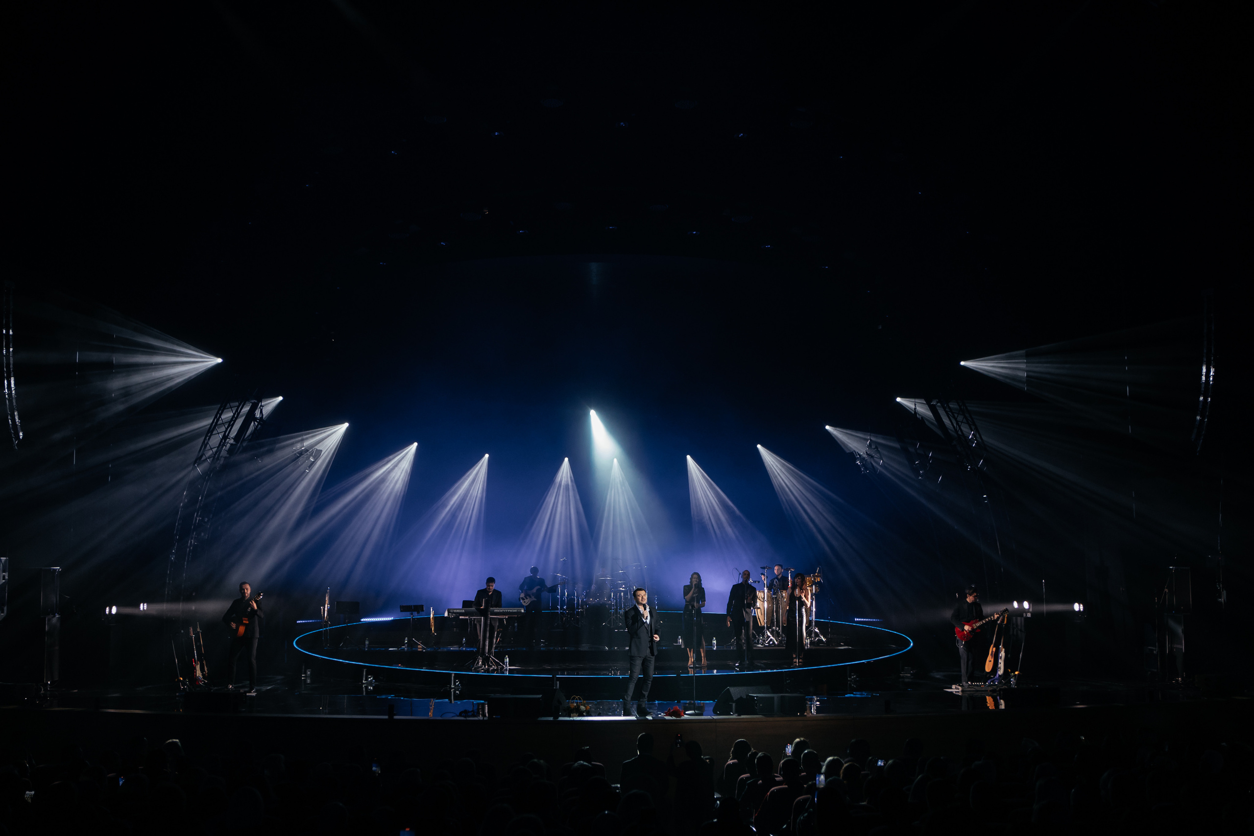 Эмин. Светский фотограф — Анисина Ирина