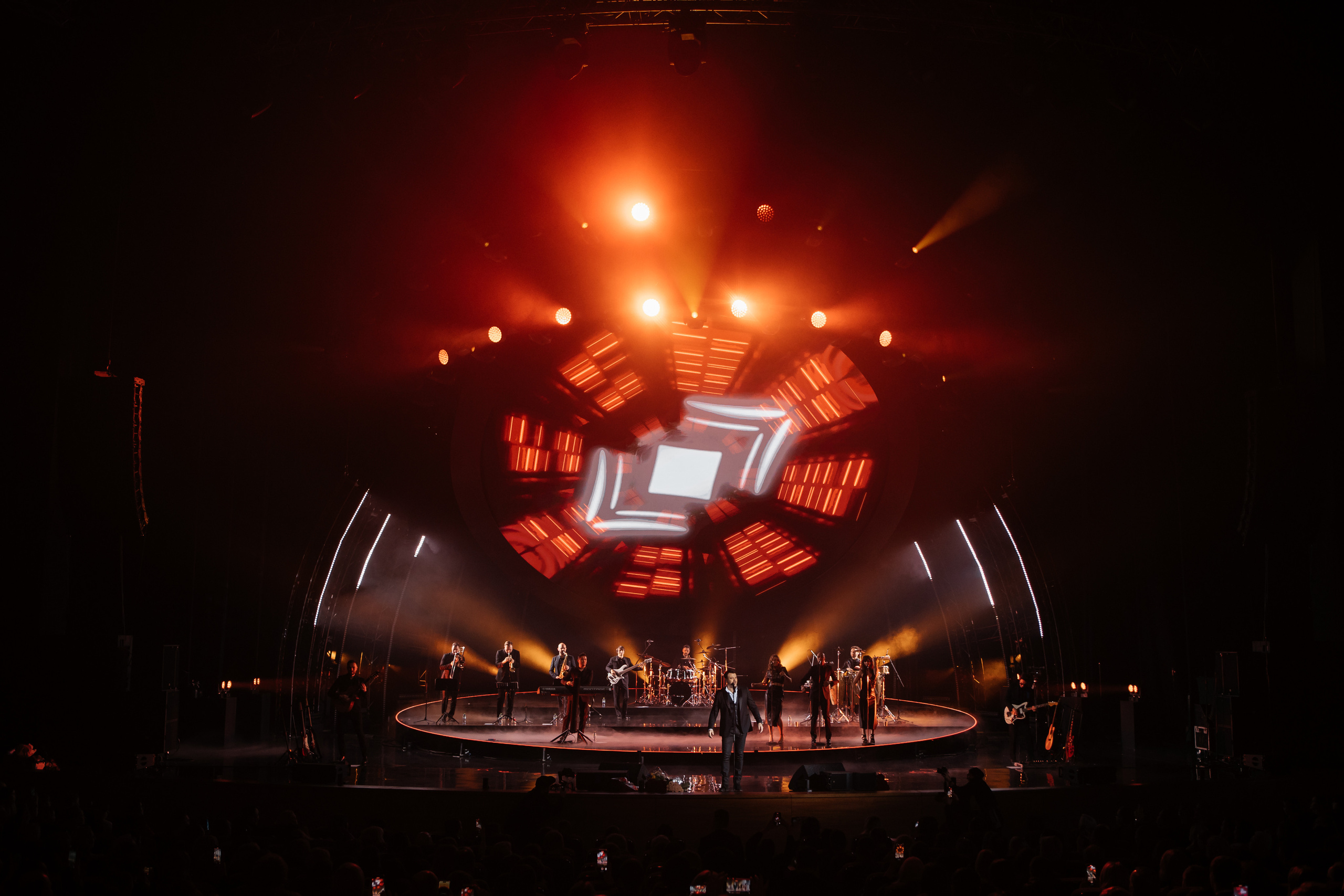 Эмин. Светский фотограф — Анисина Ирина