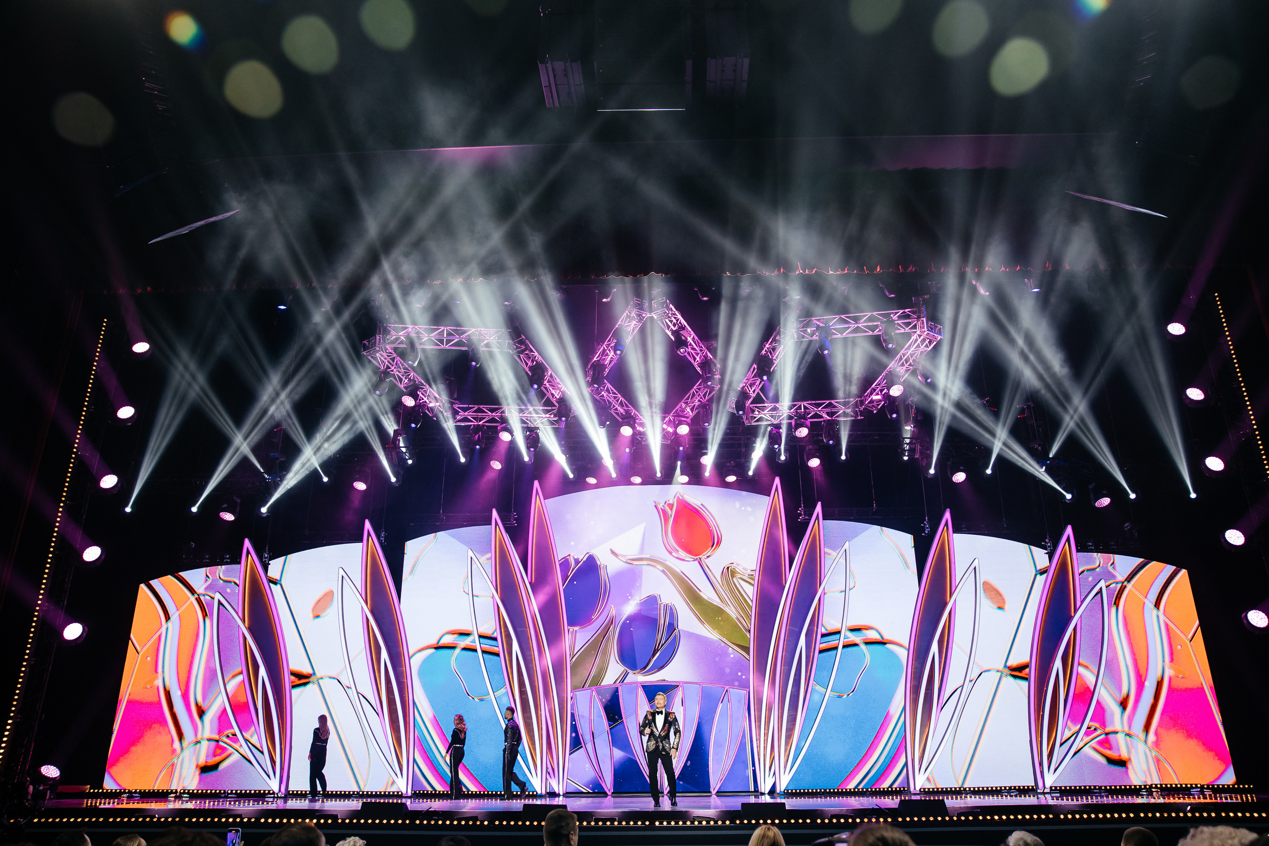 О чем поют 8 Марта. Светский фотограф — Анисина Ирина