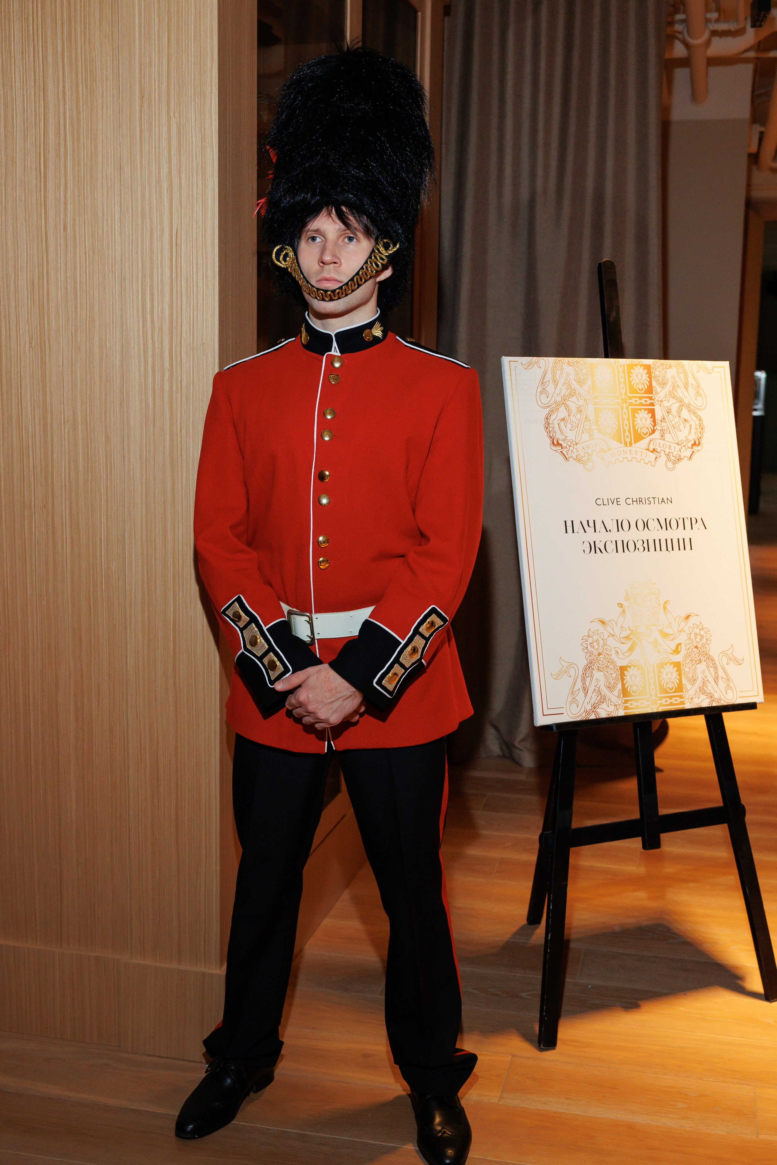 CLIVE. Светский фотограф — Анисина Ирина