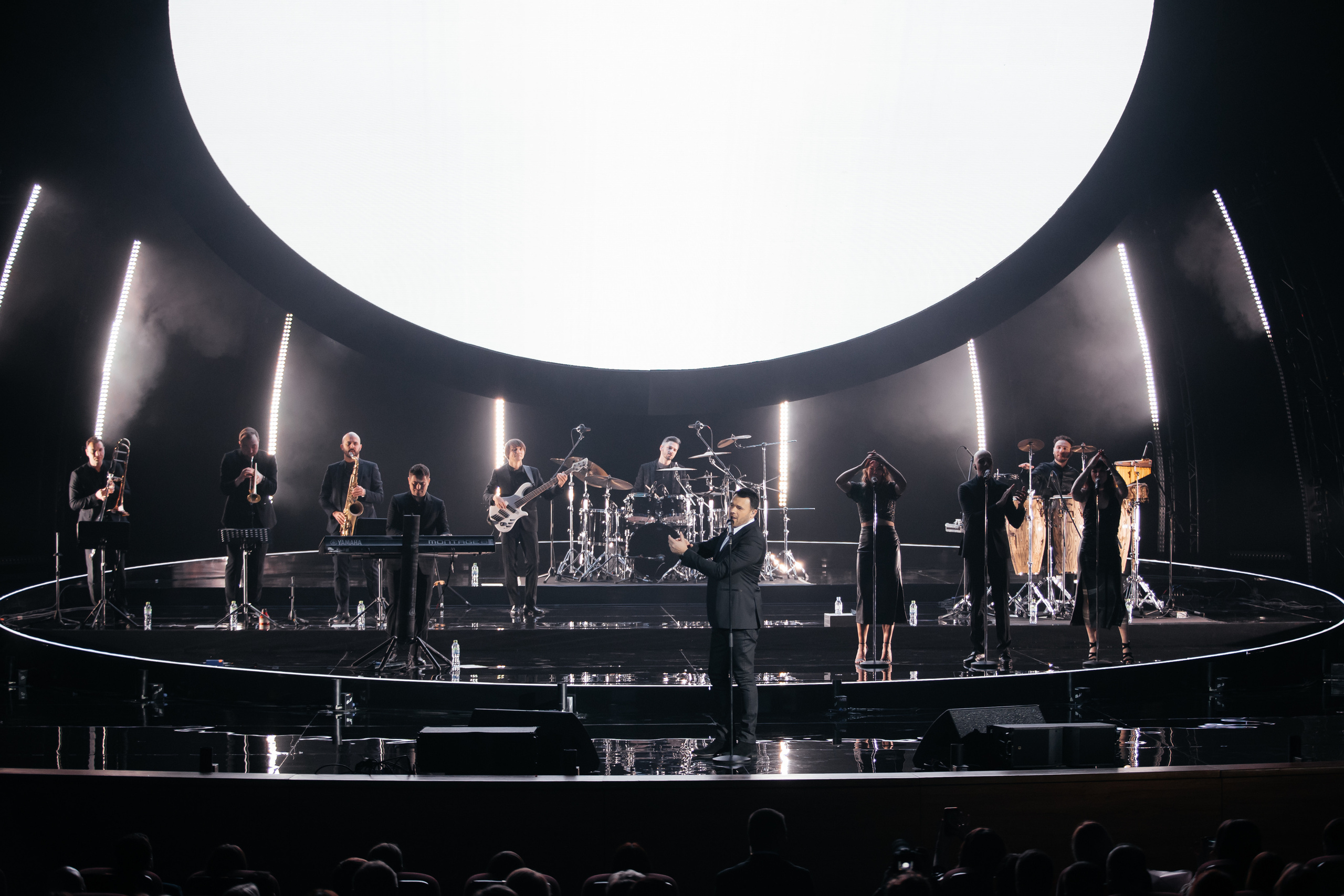 Эмин. Светский фотограф — Анисина Ирина